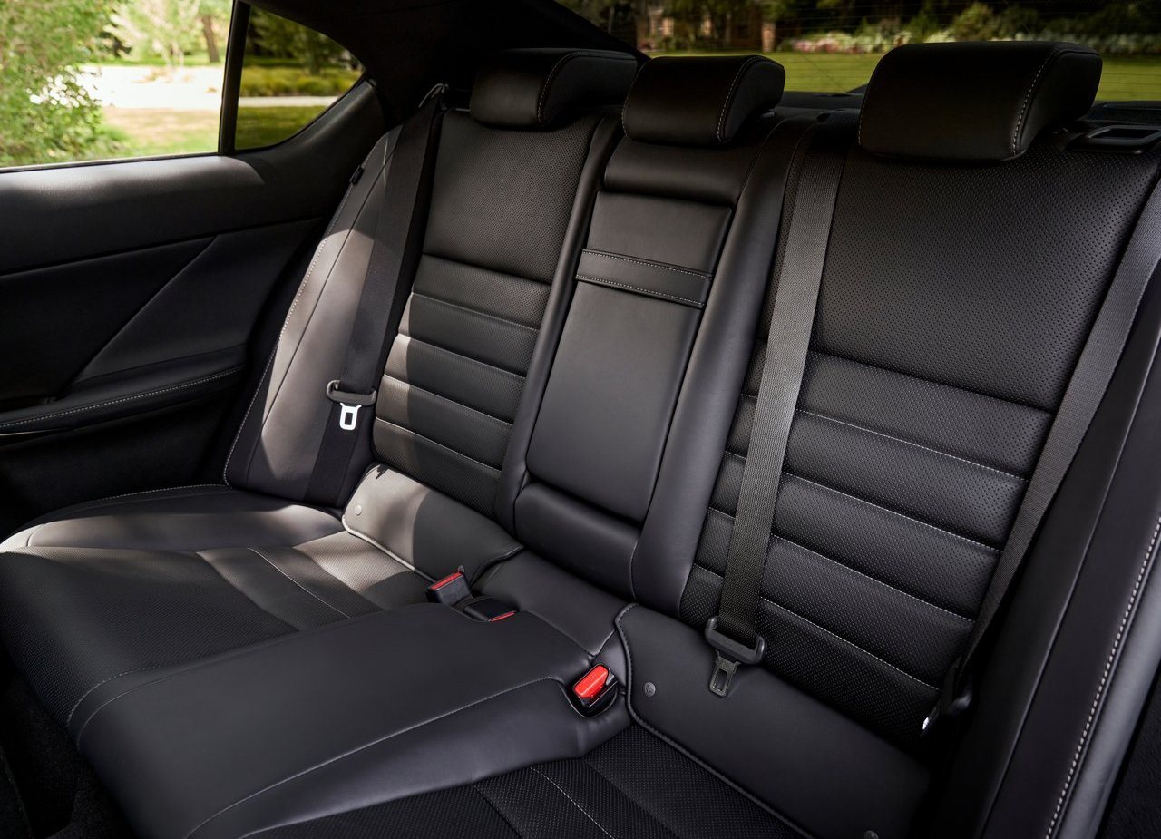 2021 - LEXUS IS, foto 94