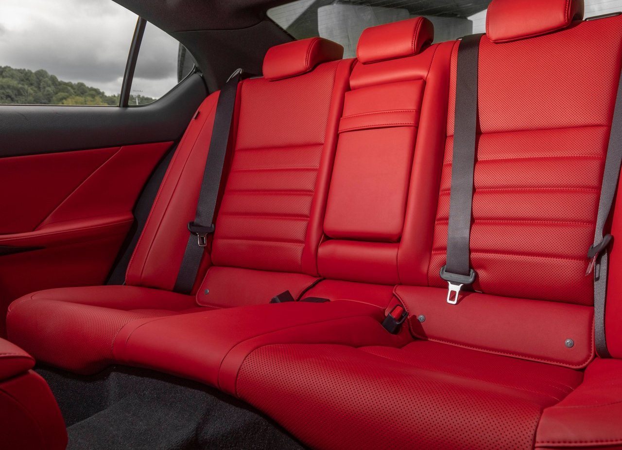 2021 - LEXUS IS, foto 98