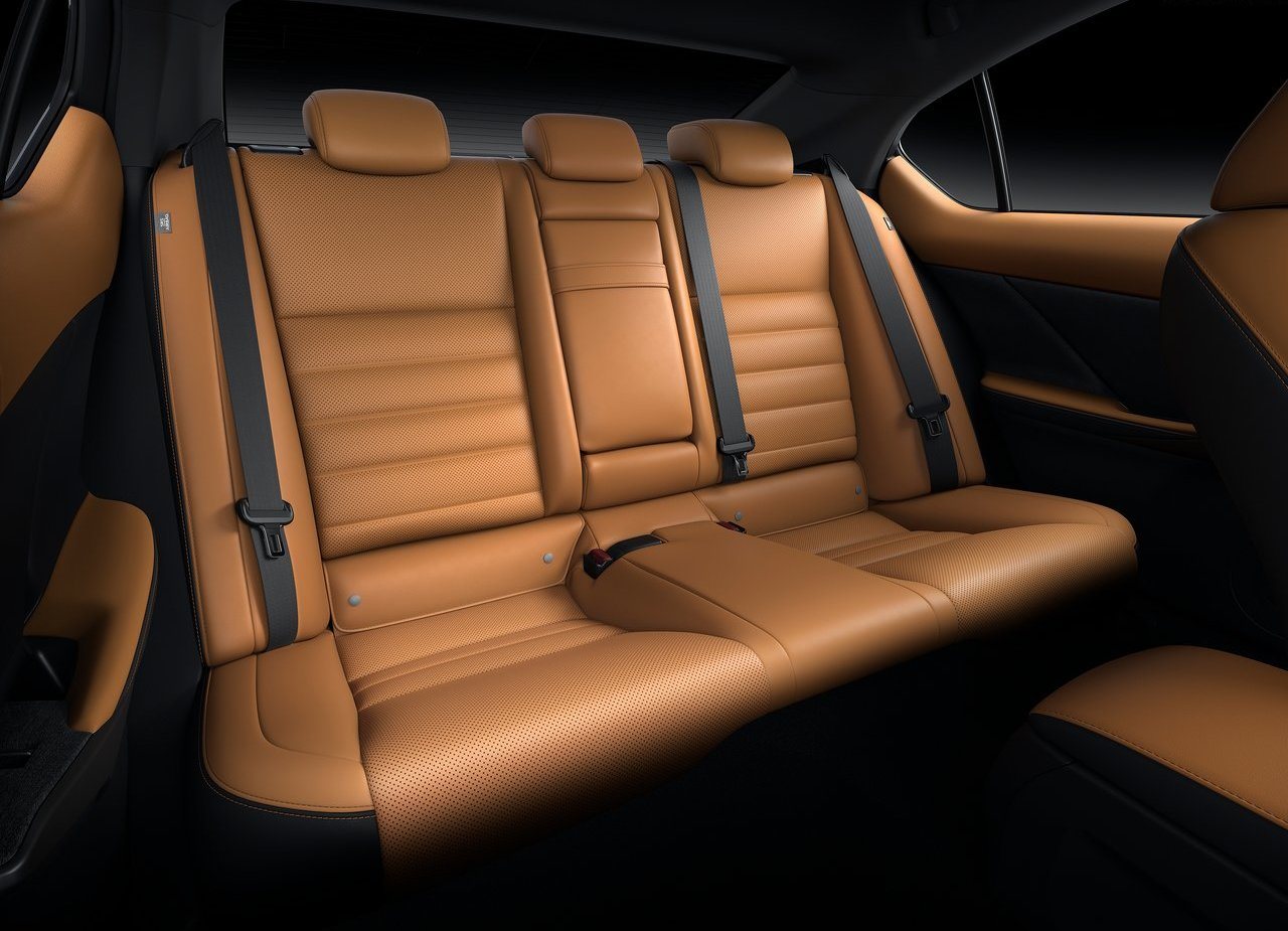 2021 - LEXUS IS, foto 100