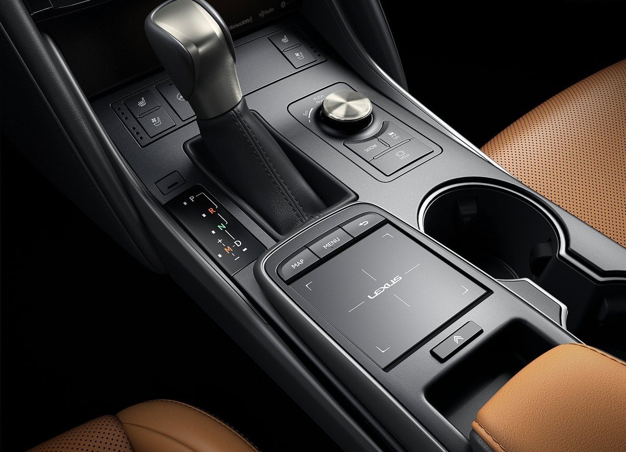 2021 - LEXUS IS, foto 101