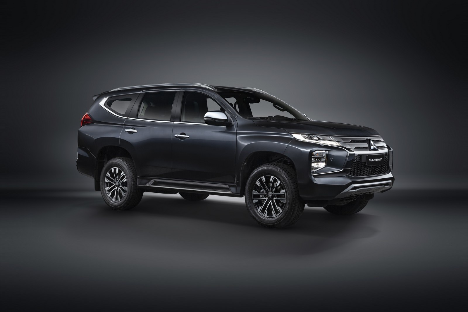 MITSUBISHI PAJERO SPORT, foto 5
