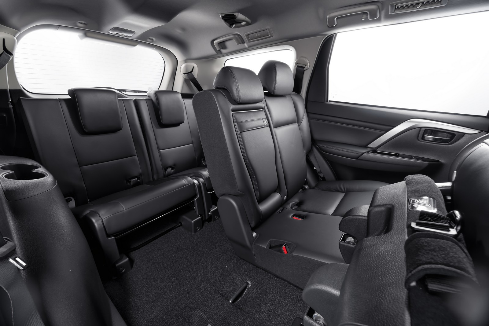 MITSUBISHI PAJERO SPORT, foto 15