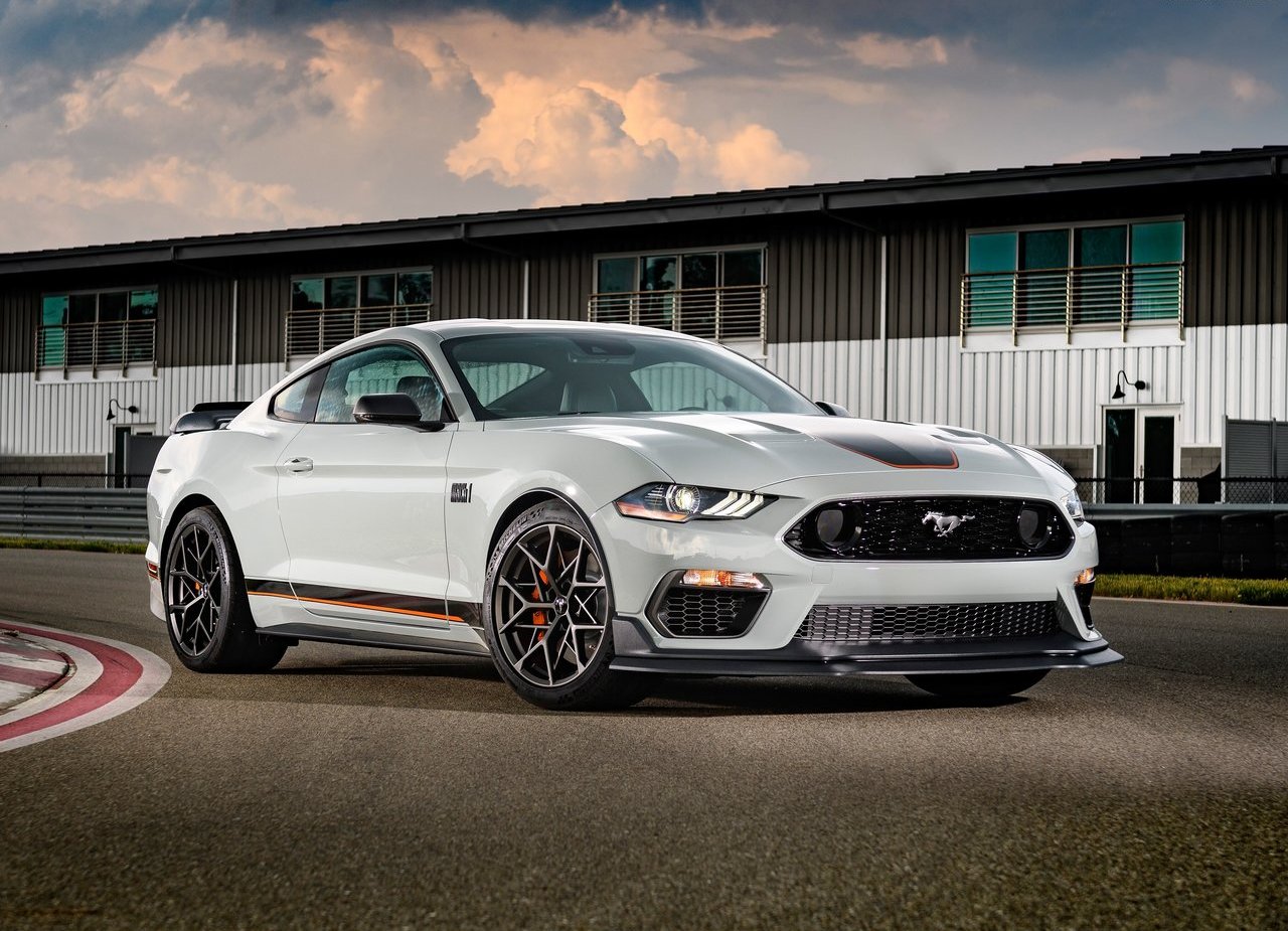 2021 - FORD MUSTANG MACH 1, foto 3