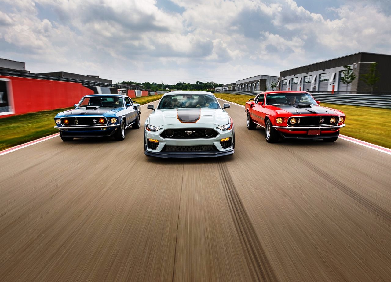 2021 - FORD MUSTANG MACH 1, foto 21