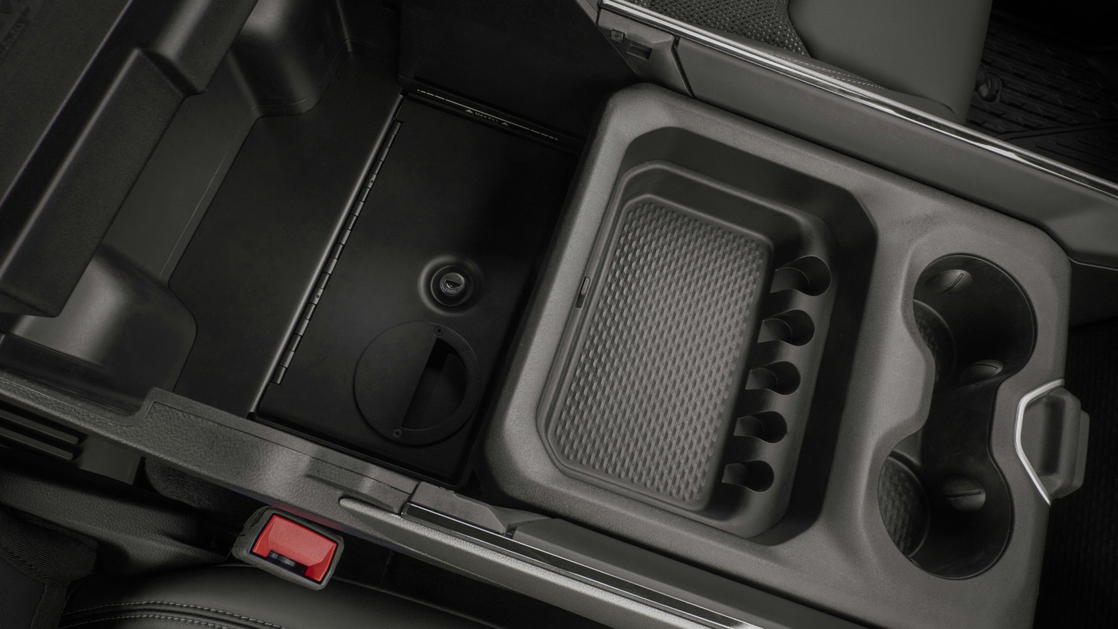 2020 - RAM 1500 'BUILT TO SERVE' EDITION, foto 8
