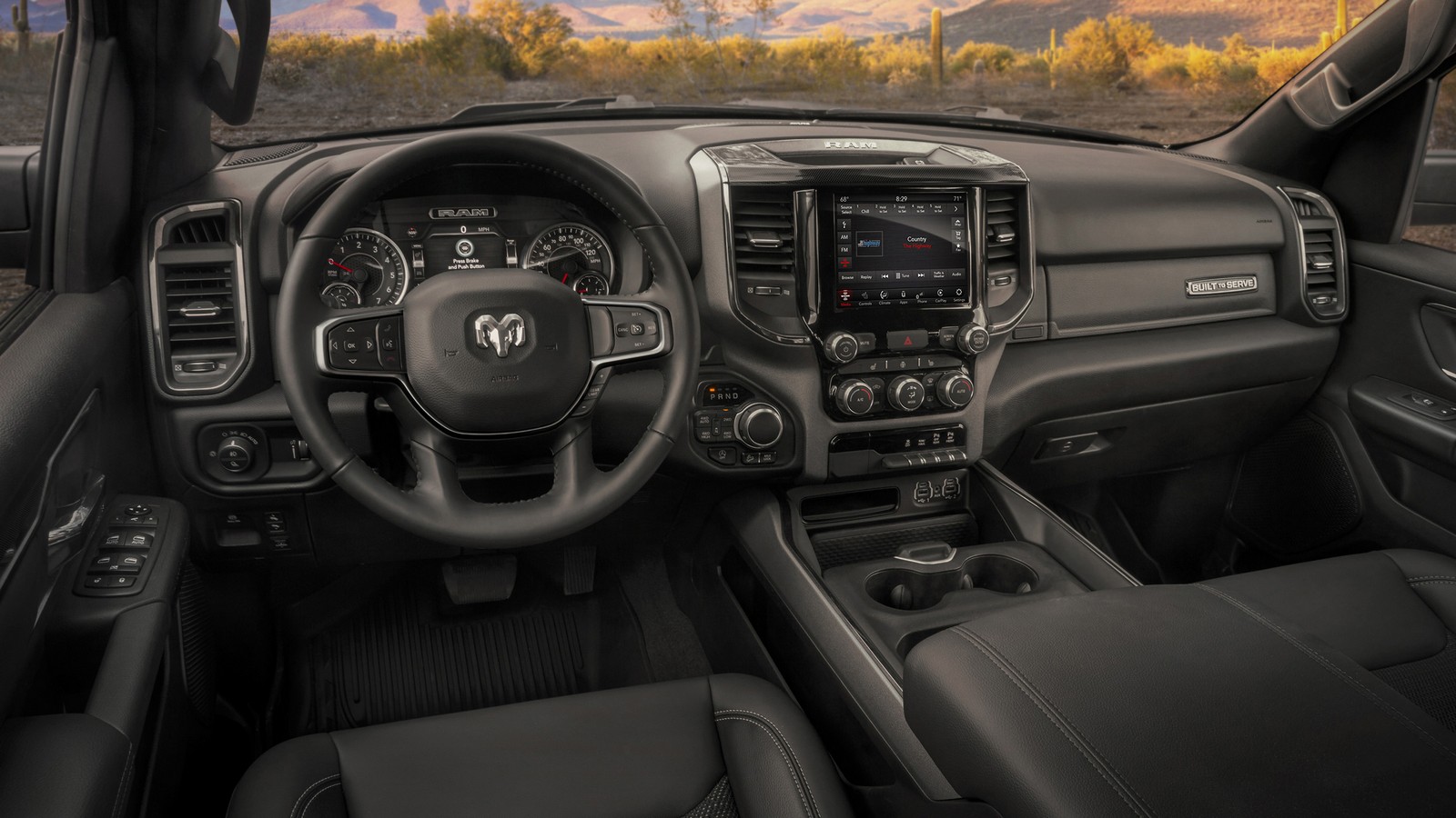 2020 - RAM 1500 'BUILT TO SERVE' EDITION, foto 12