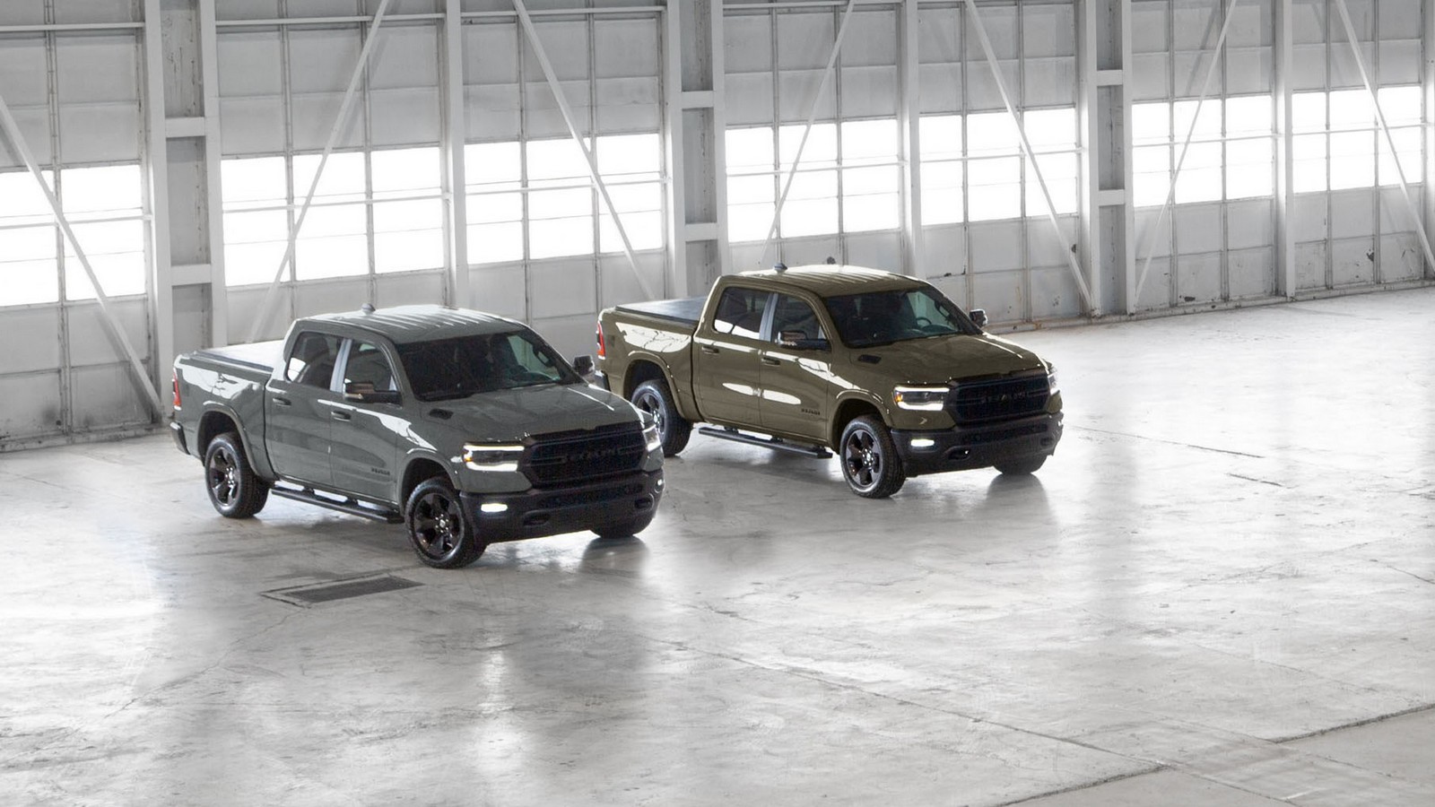 2020 - RAM 1500 'BUILT TO SERVE' EDITION, foto 16