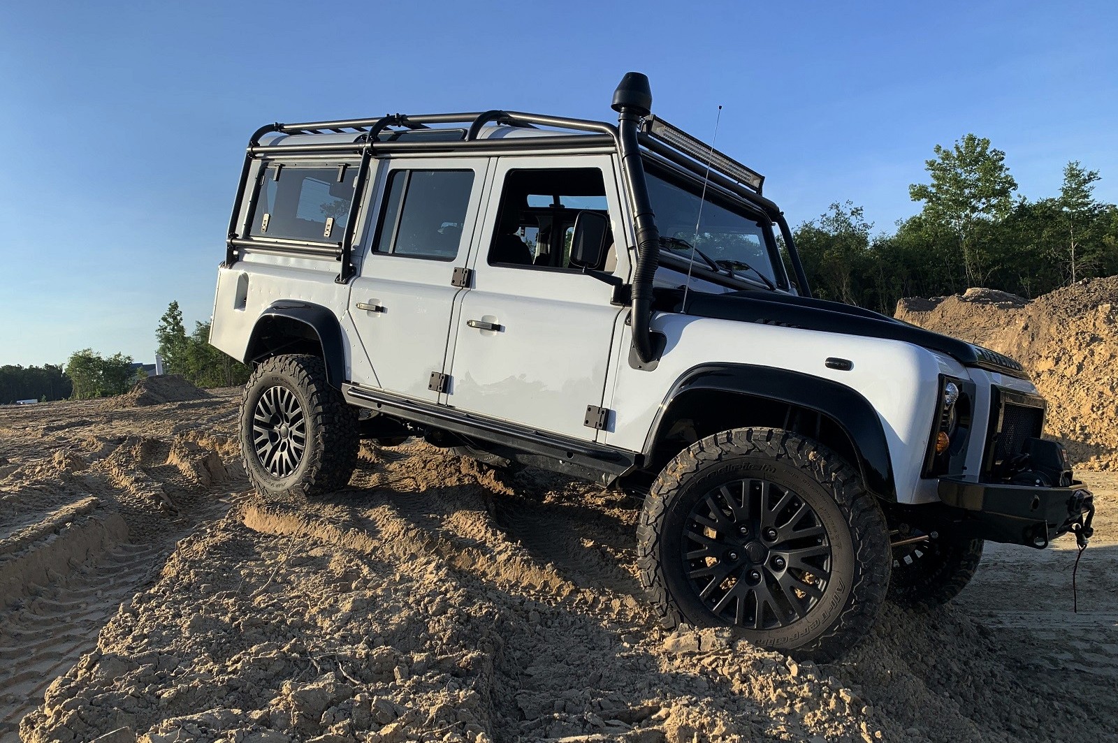 1993 - LAND ROVER DEFENDER OLD FUJI WHITE BY OSPREY, foto 14