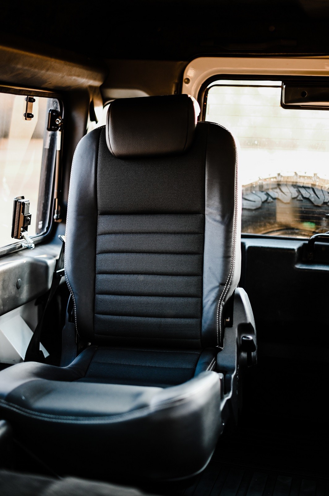 1993 - LAND ROVER DEFENDER OLD FUJI WHITE BY OSPREY, foto 21