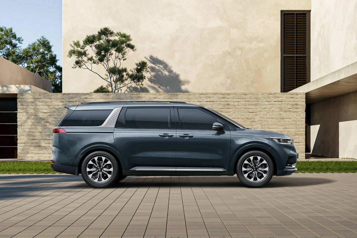KIA CARNIVAL, foto 4