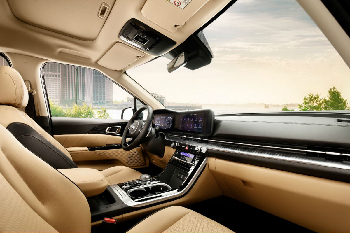 KIA CARNIVAL, foto 12