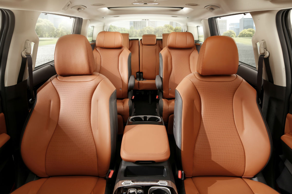 KIA CARNIVAL, foto 17