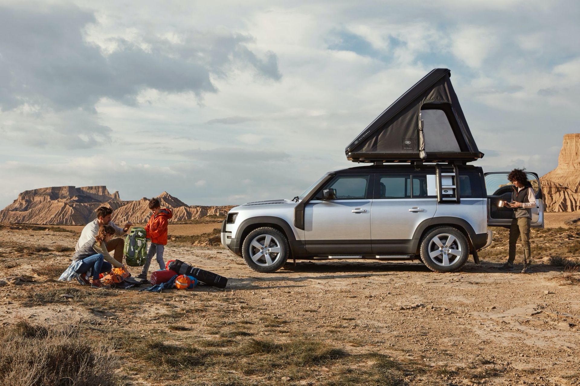 LAND ROVER DEFENDER AUTOHOME, foto 1