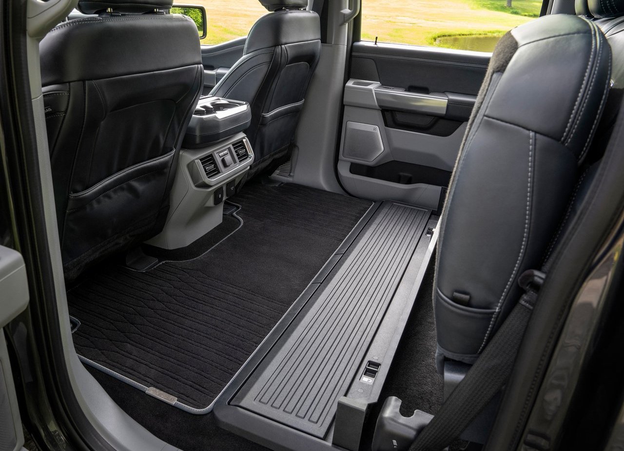 2021 - FORD F-150, foto 34