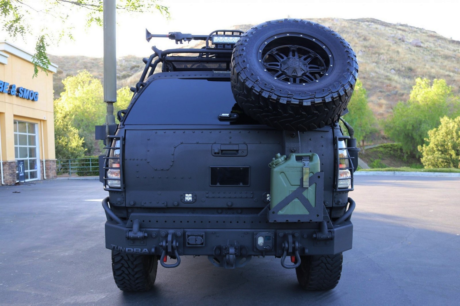 2013 - TOYOTA TUNDRA CREWMAX LIMITED CUSTOM MILITARY EXPEDITION, foto 57