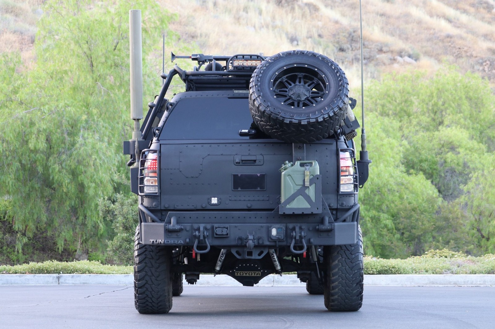 2013 - TOYOTA TUNDRA CREWMAX LIMITED CUSTOM MILITARY EXPEDITION, foto 58