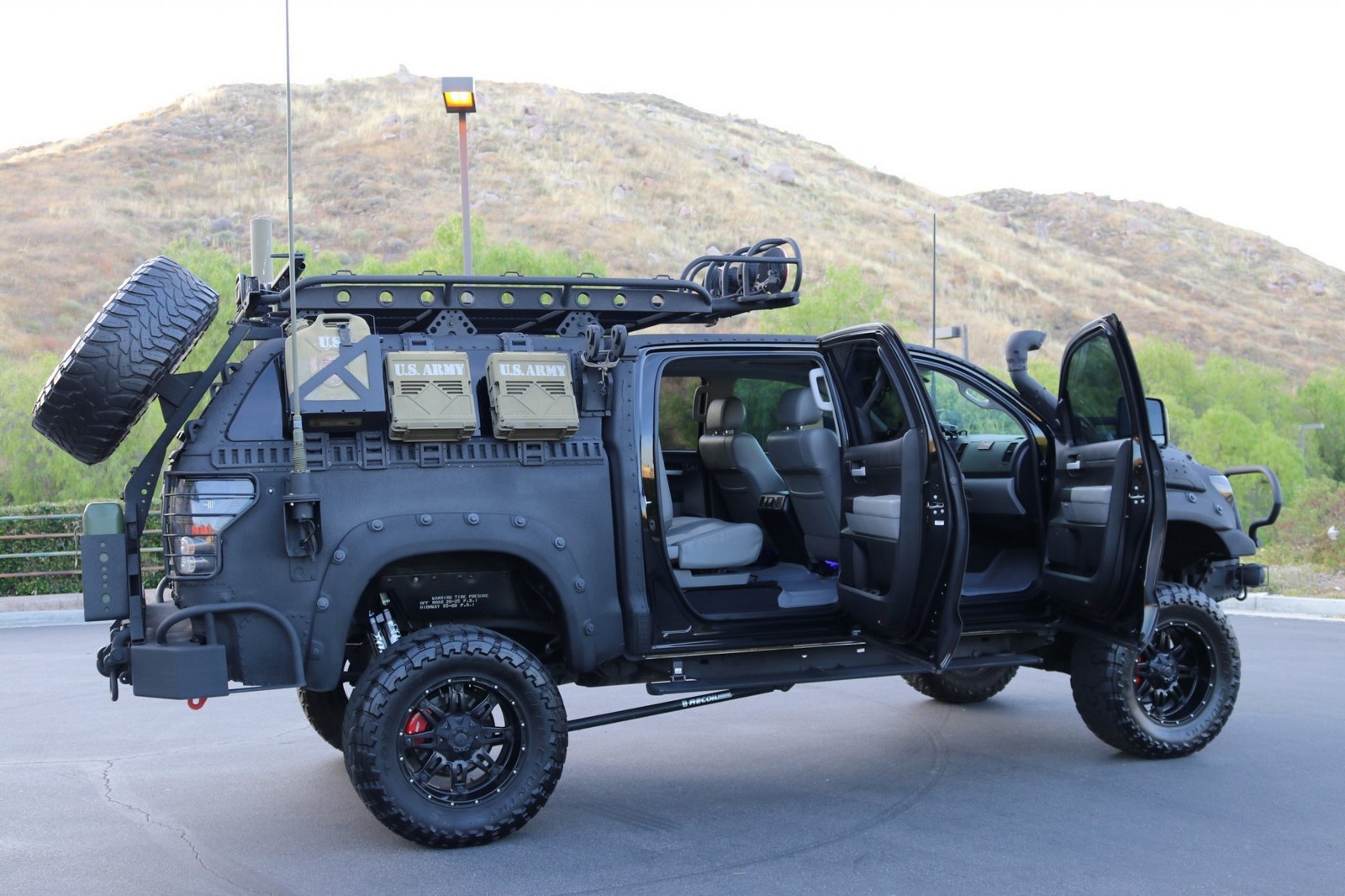 2013 - TOYOTA TUNDRA CREWMAX LIMITED CUSTOM MILITARY EXPEDITION, foto 75