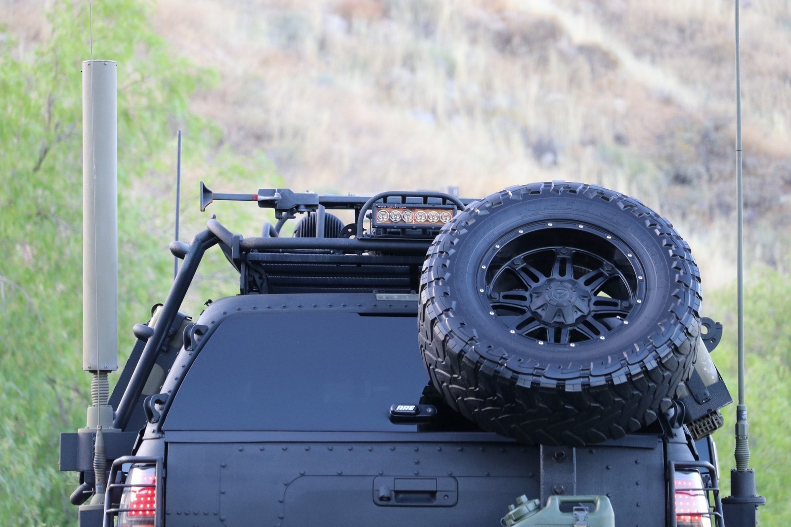 2013 - TOYOTA TUNDRA CREWMAX LIMITED CUSTOM MILITARY EXPEDITION, foto 84