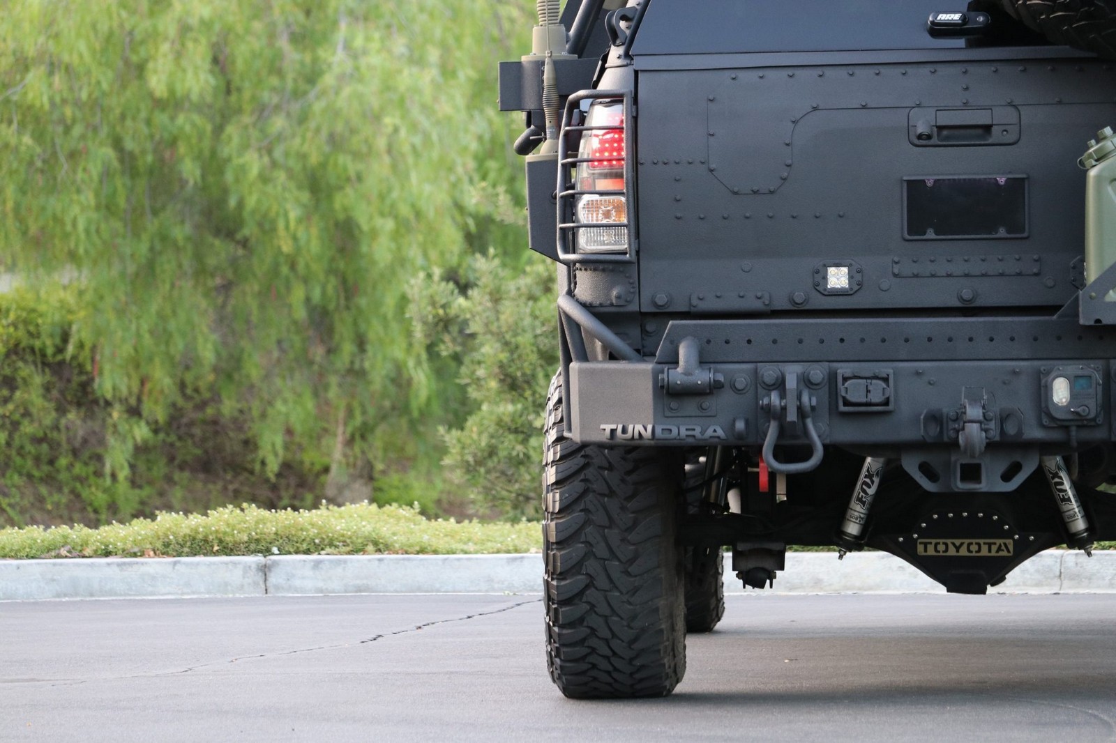 2013 - TOYOTA TUNDRA CREWMAX LIMITED CUSTOM MILITARY EXPEDITION, foto 87
