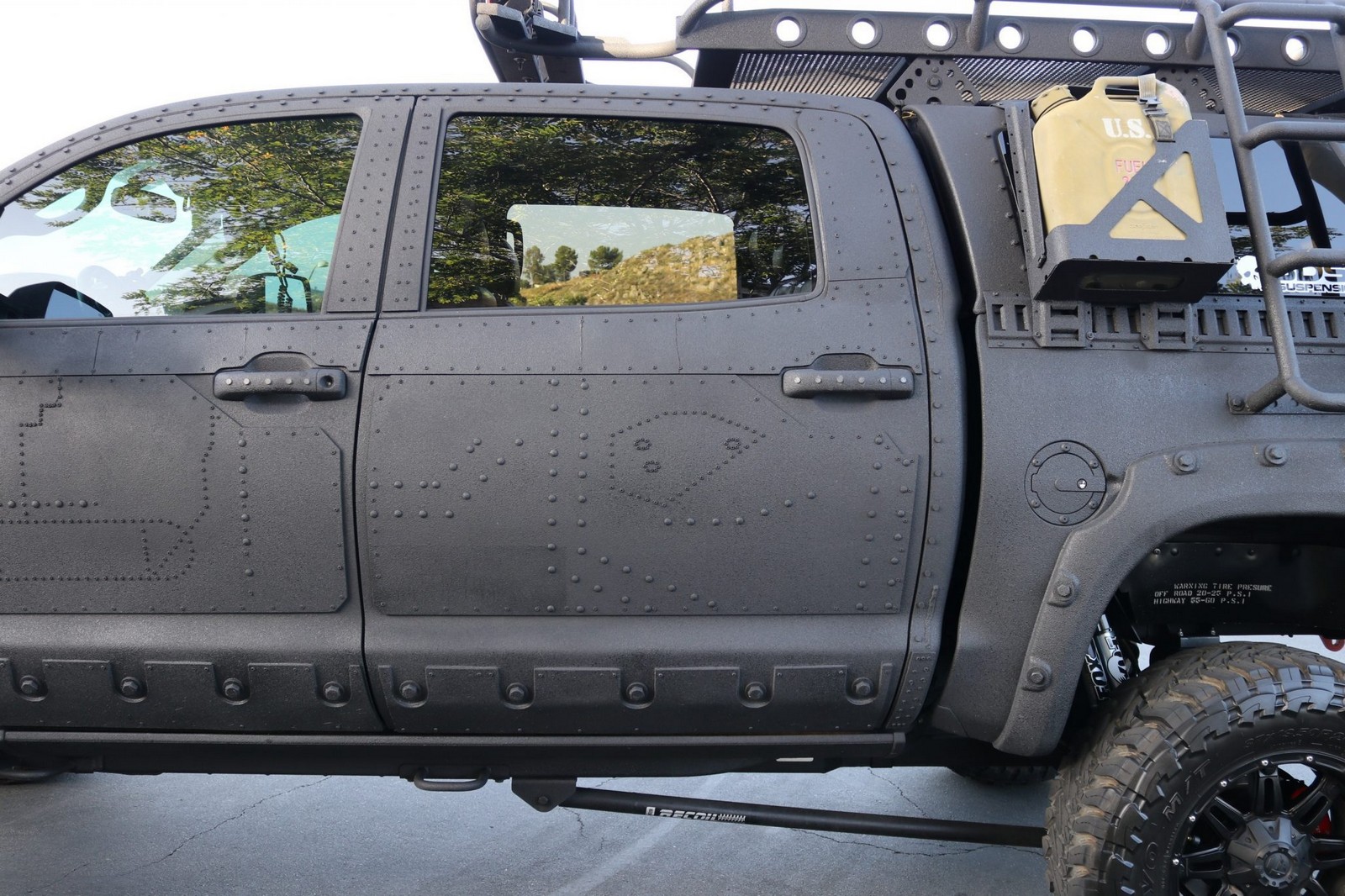 2013 - TOYOTA TUNDRA CREWMAX LIMITED CUSTOM MILITARY EXPEDITION, foto 95