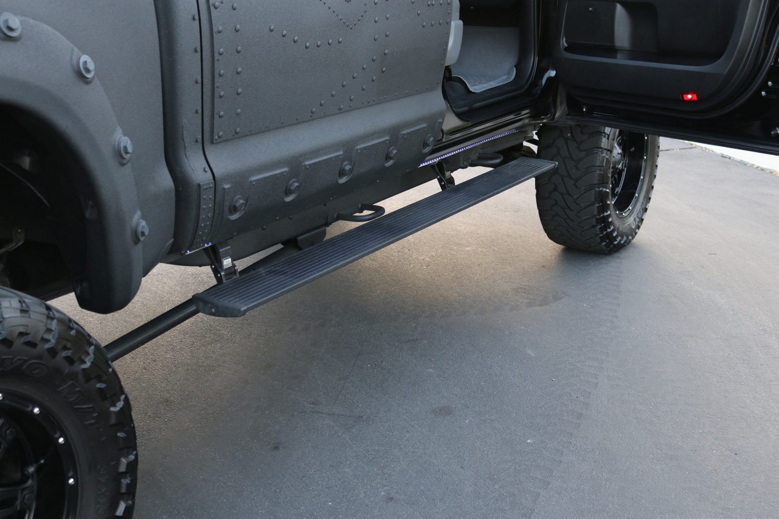 2013 - TOYOTA TUNDRA CREWMAX LIMITED CUSTOM MILITARY EXPEDITION, foto 146