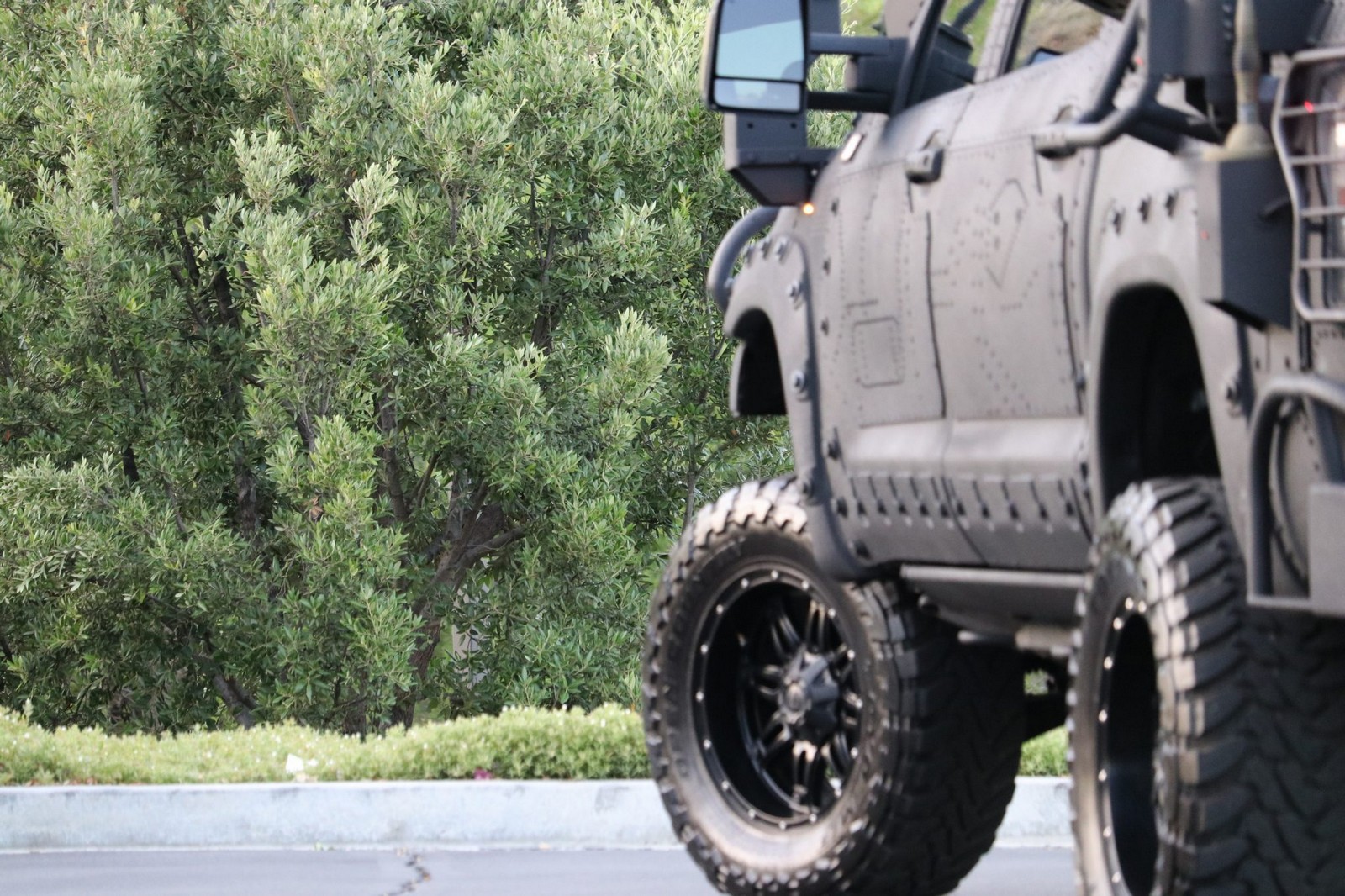 2013 - TOYOTA TUNDRA CREWMAX LIMITED CUSTOM MILITARY EXPEDITION, foto 174