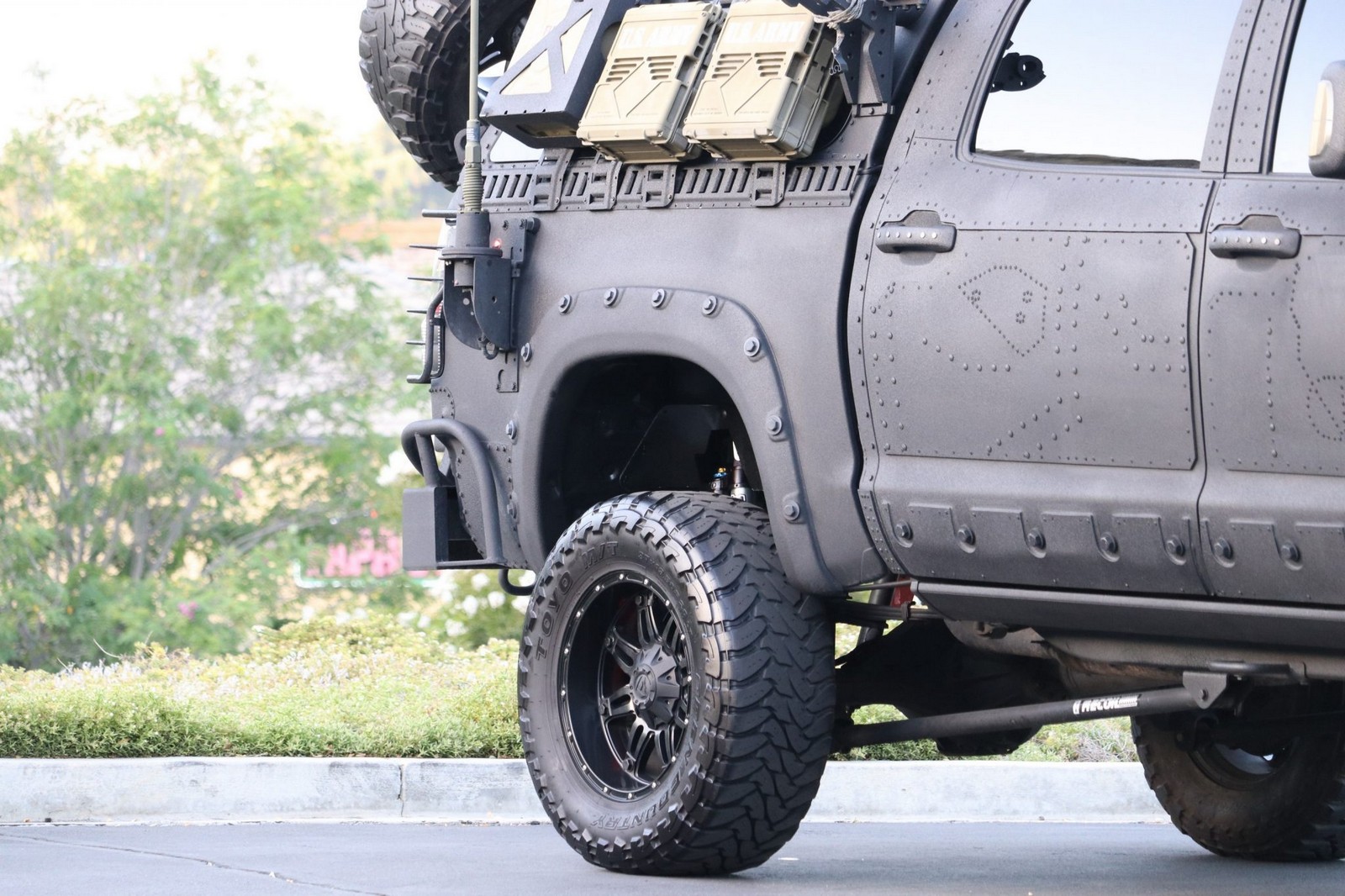 2013 - TOYOTA TUNDRA CREWMAX LIMITED CUSTOM MILITARY EXPEDITION, foto 202