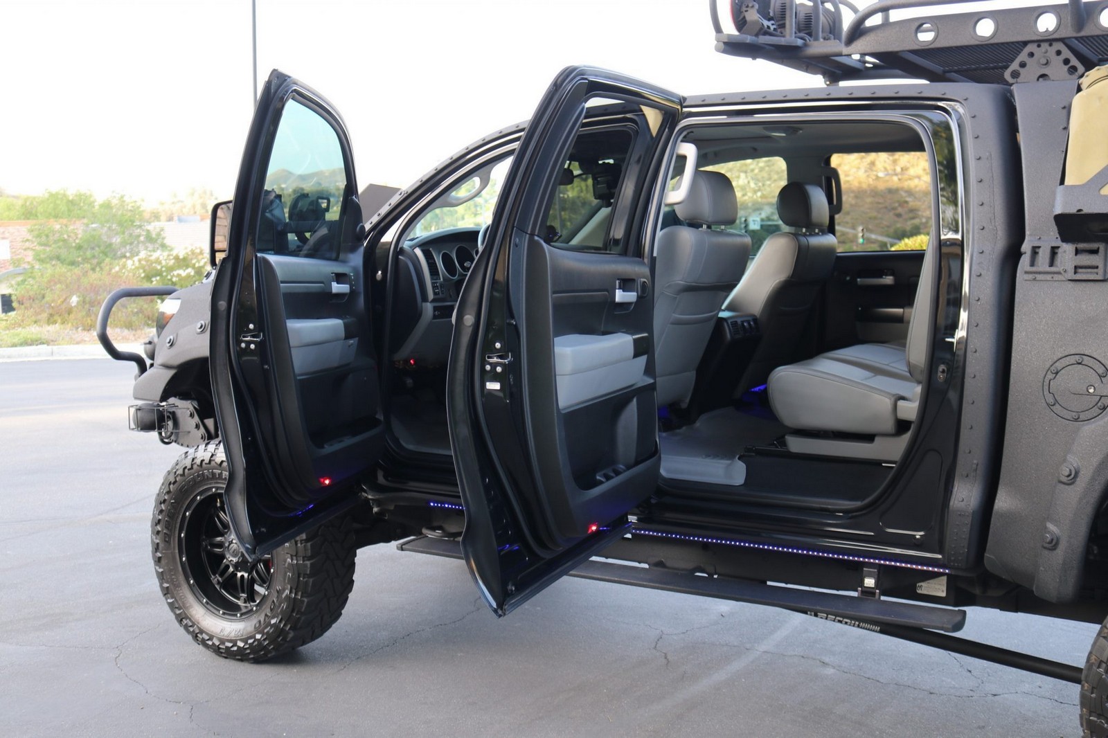2013 - TOYOTA TUNDRA CREWMAX LIMITED CUSTOM MILITARY EXPEDITION, foto 205