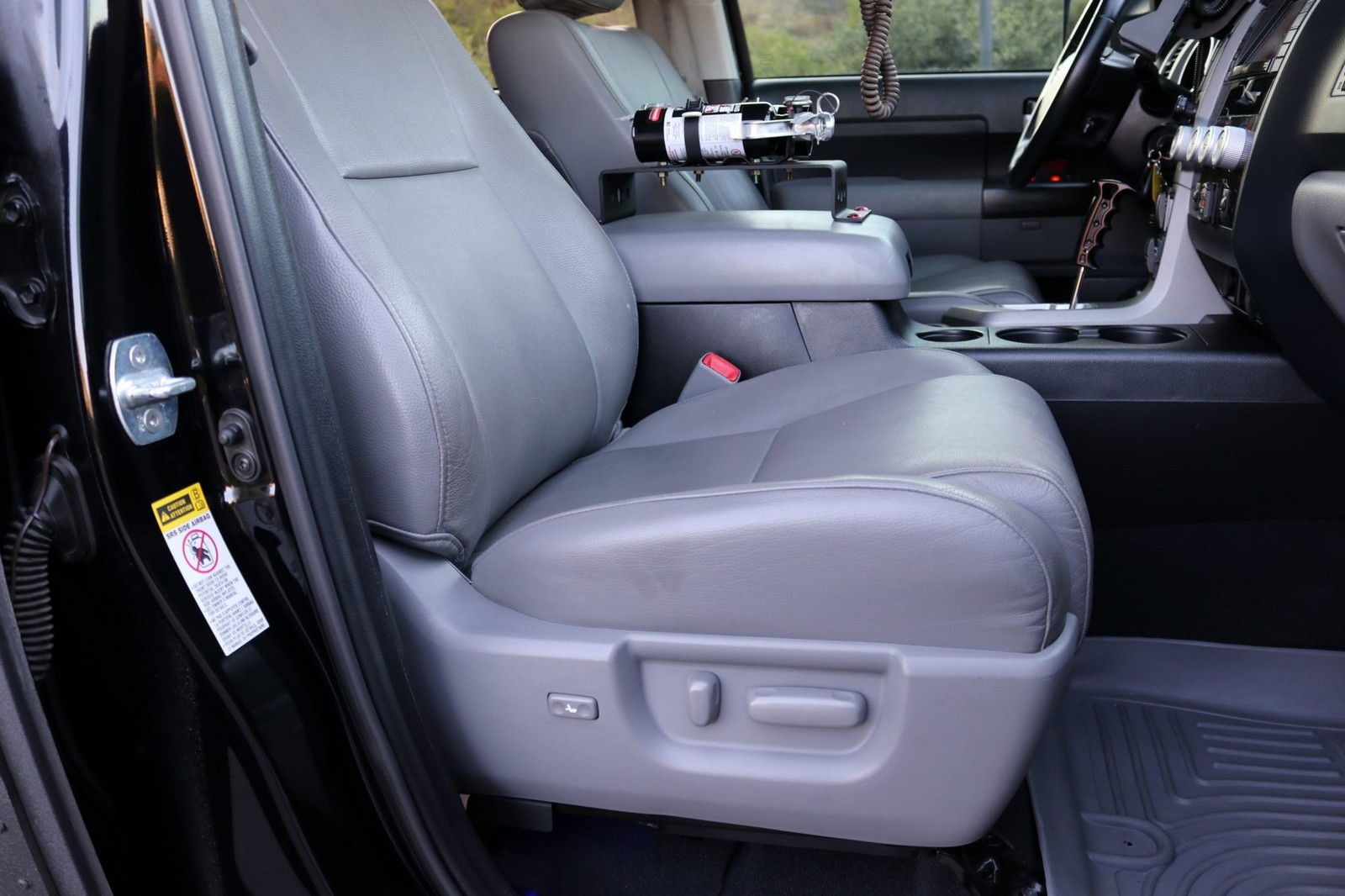 2013 - TOYOTA TUNDRA CREWMAX LIMITED CUSTOM MILITARY EXPEDITION, foto 221