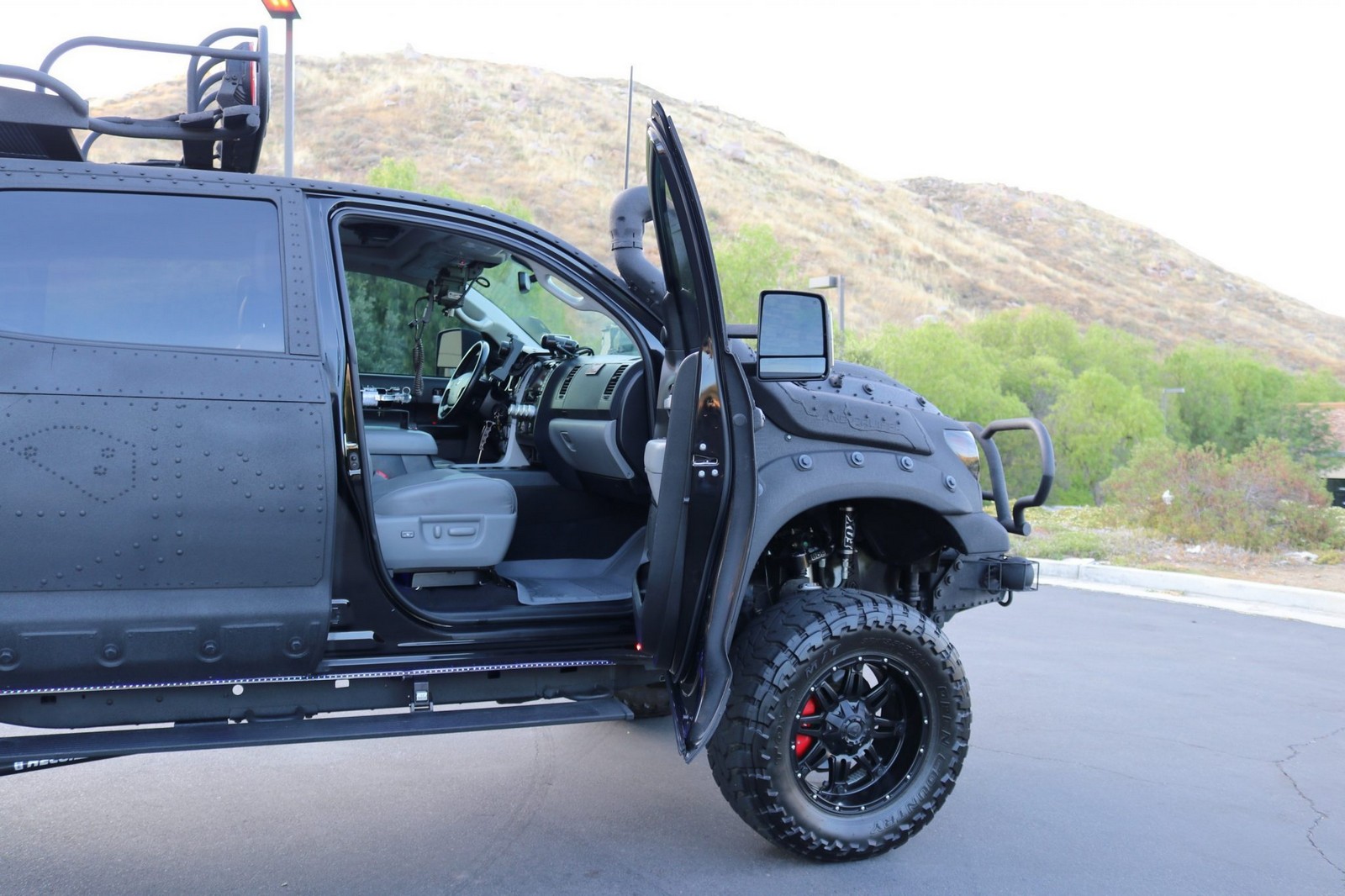 2013 - TOYOTA TUNDRA CREWMAX LIMITED CUSTOM MILITARY EXPEDITION, foto 292