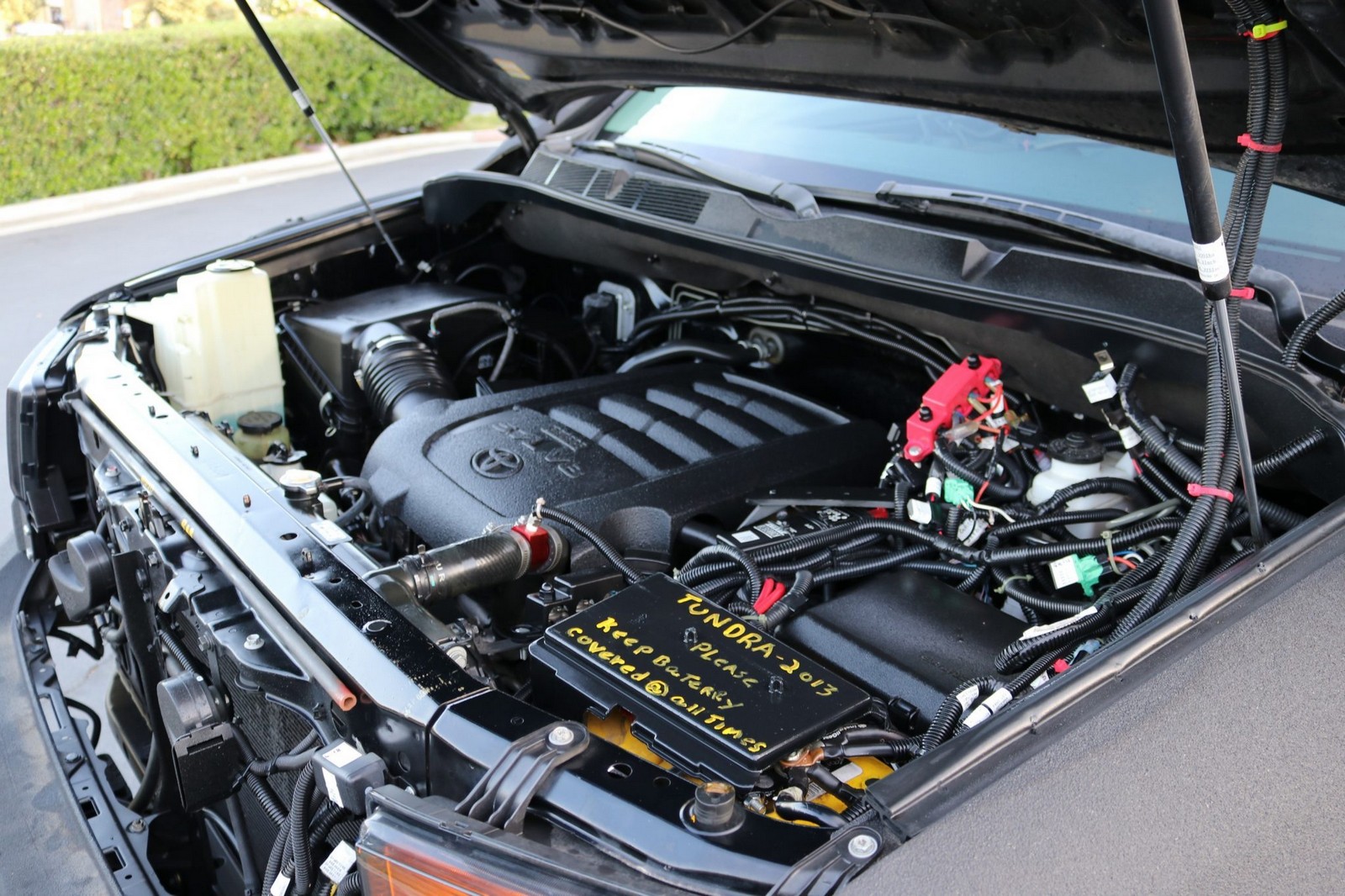 2013 - TOYOTA TUNDRA CREWMAX LIMITED CUSTOM MILITARY EXPEDITION, foto 306