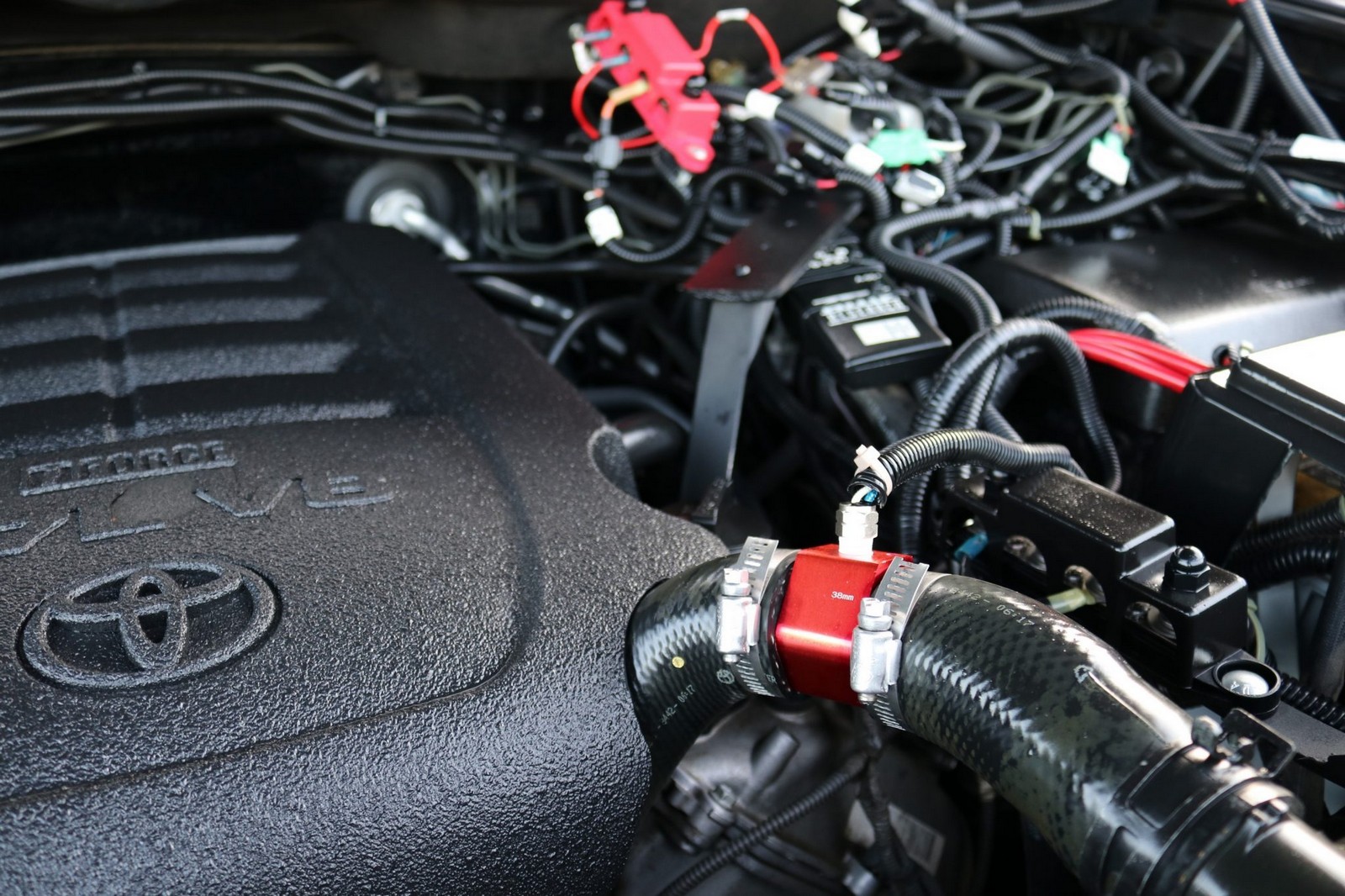 2013 - TOYOTA TUNDRA CREWMAX LIMITED CUSTOM MILITARY EXPEDITION, foto 312