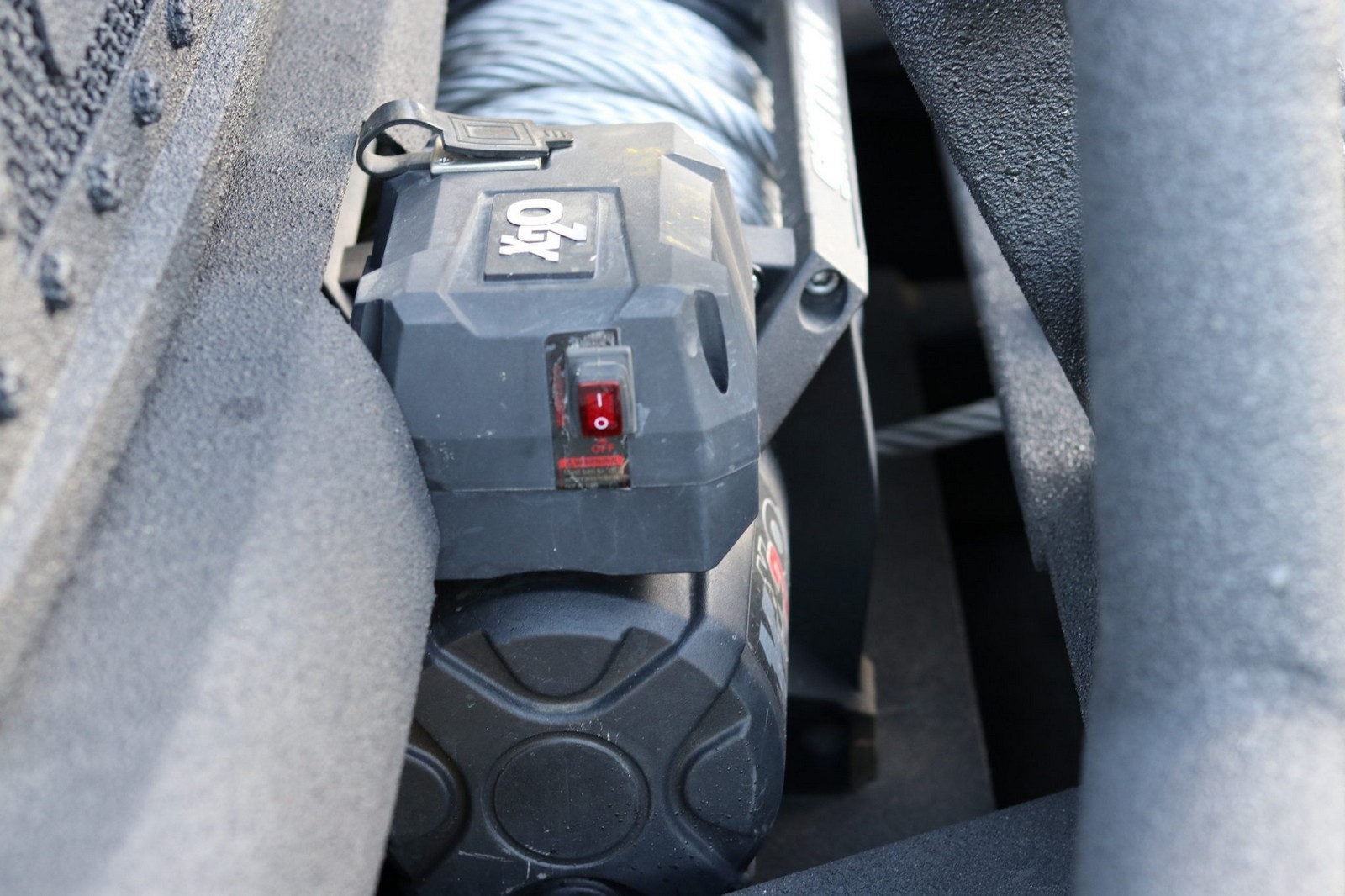 2013 - TOYOTA TUNDRA CREWMAX LIMITED CUSTOM MILITARY EXPEDITION, foto 335