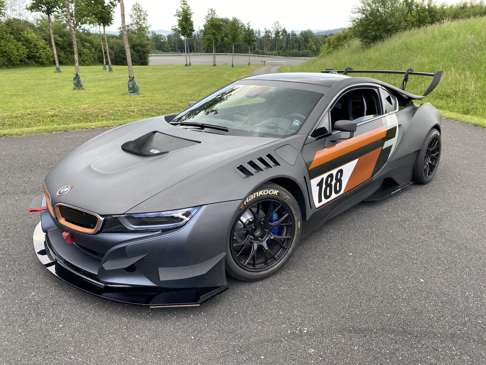 2020 - BMW i8 PROCAR BY EDO MOTORSPORT, foto 1
