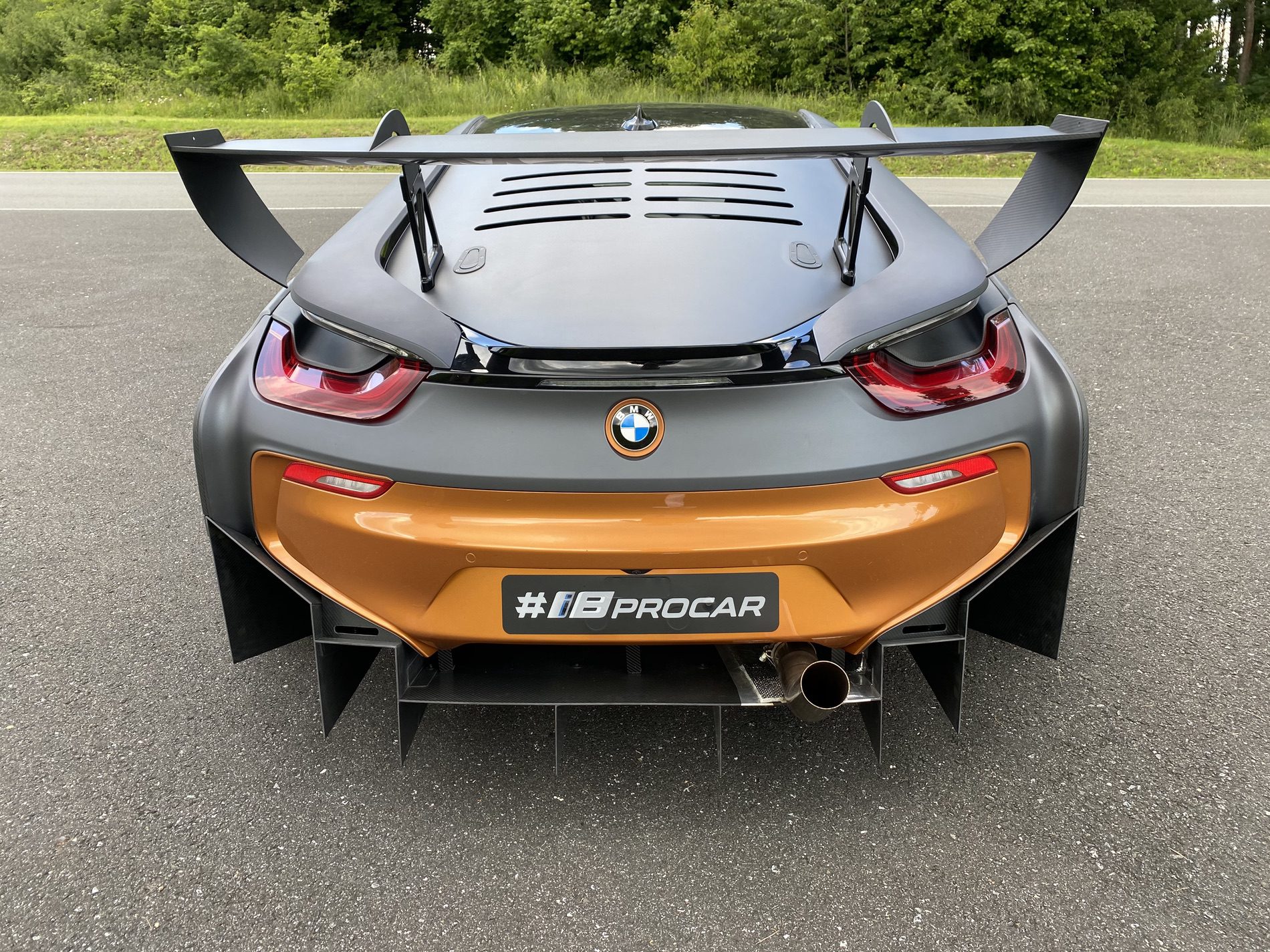2020 - BMW i8 PROCAR BY EDO MOTORSPORT, foto 2