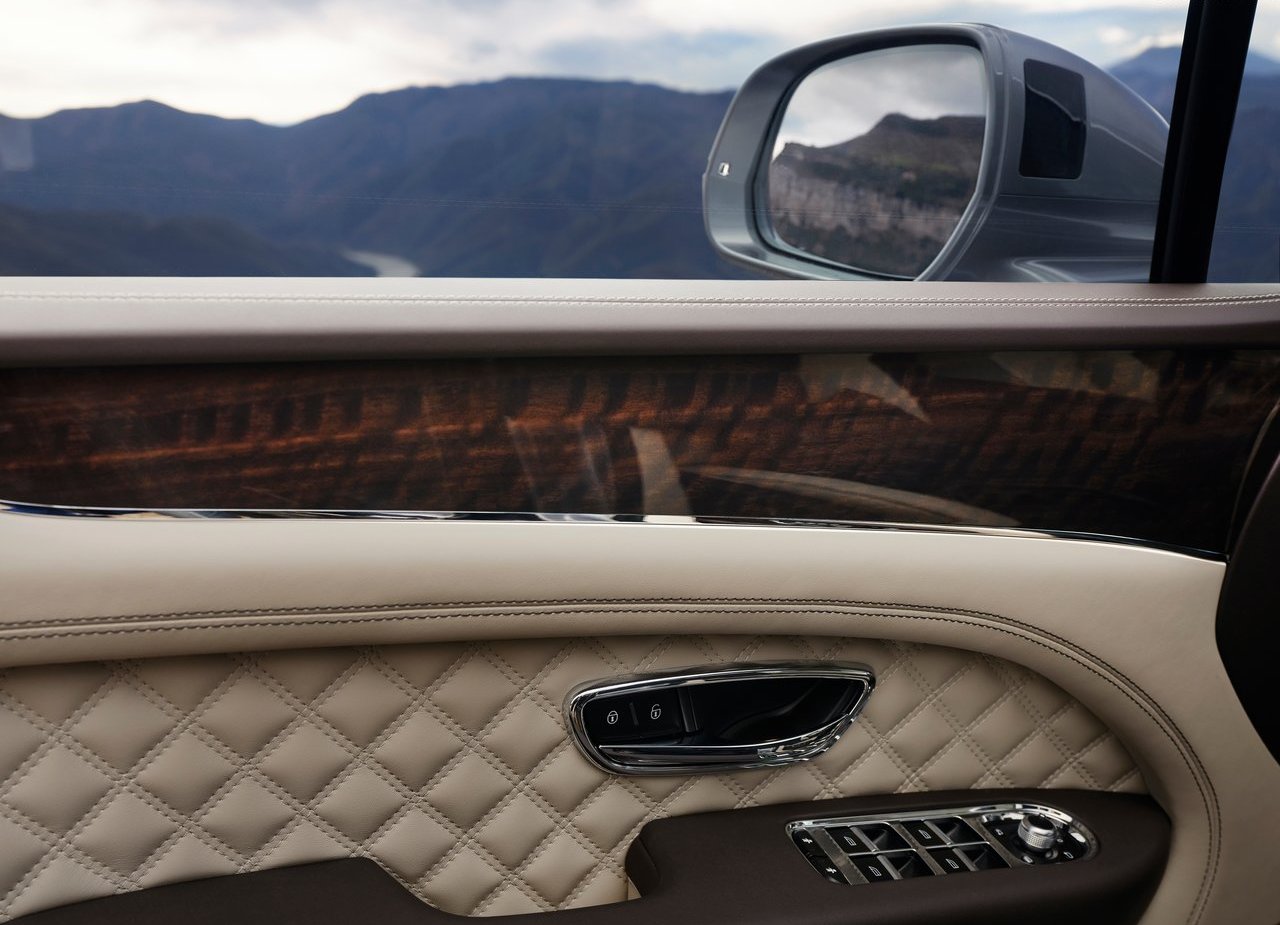 2021 - BENTLEY BENTAYGA, foto 25