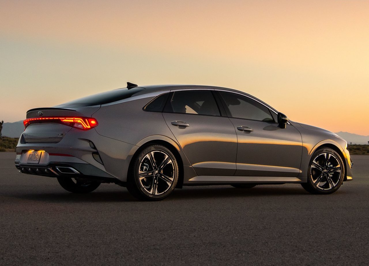 2021 - KIA K5, foto 11