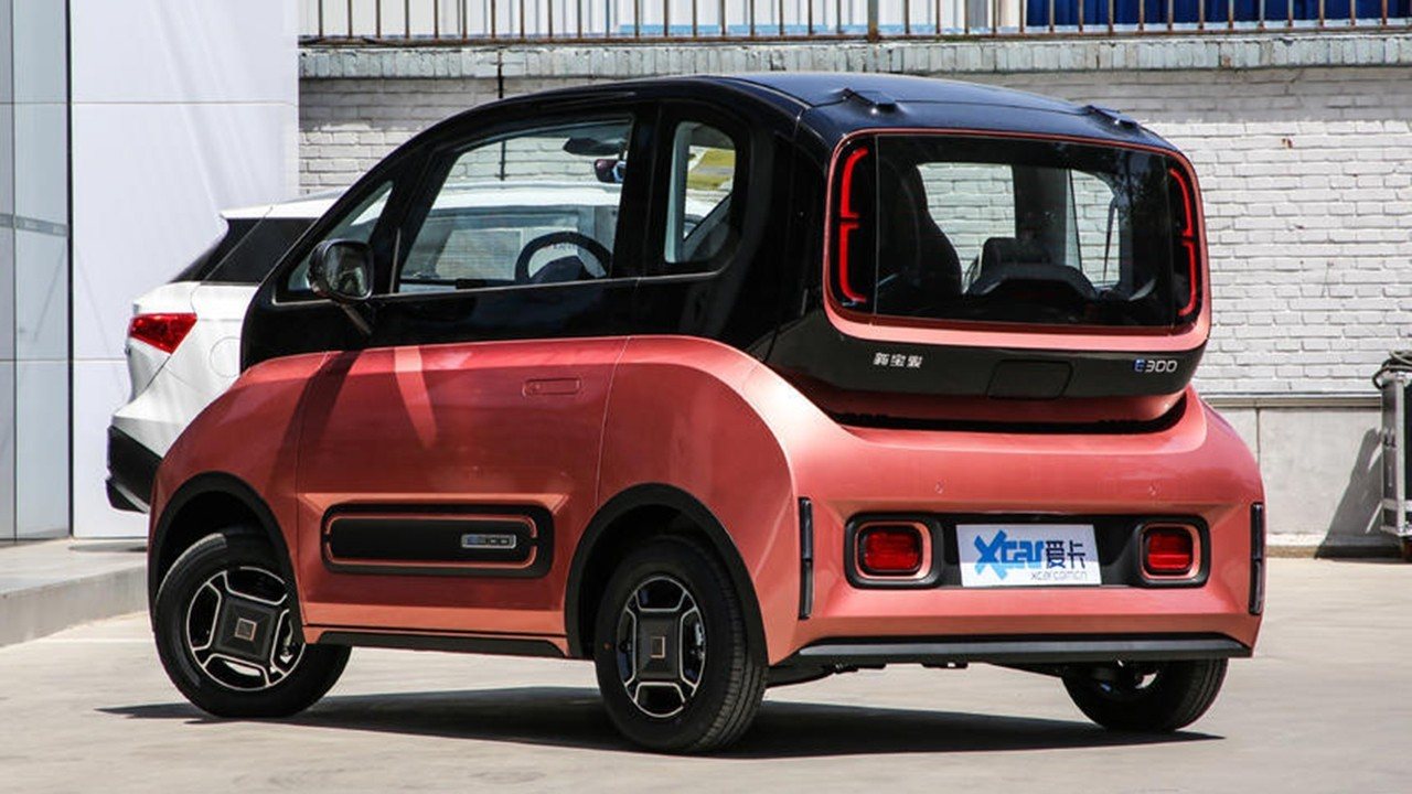 BAOJUN E300, foto 2