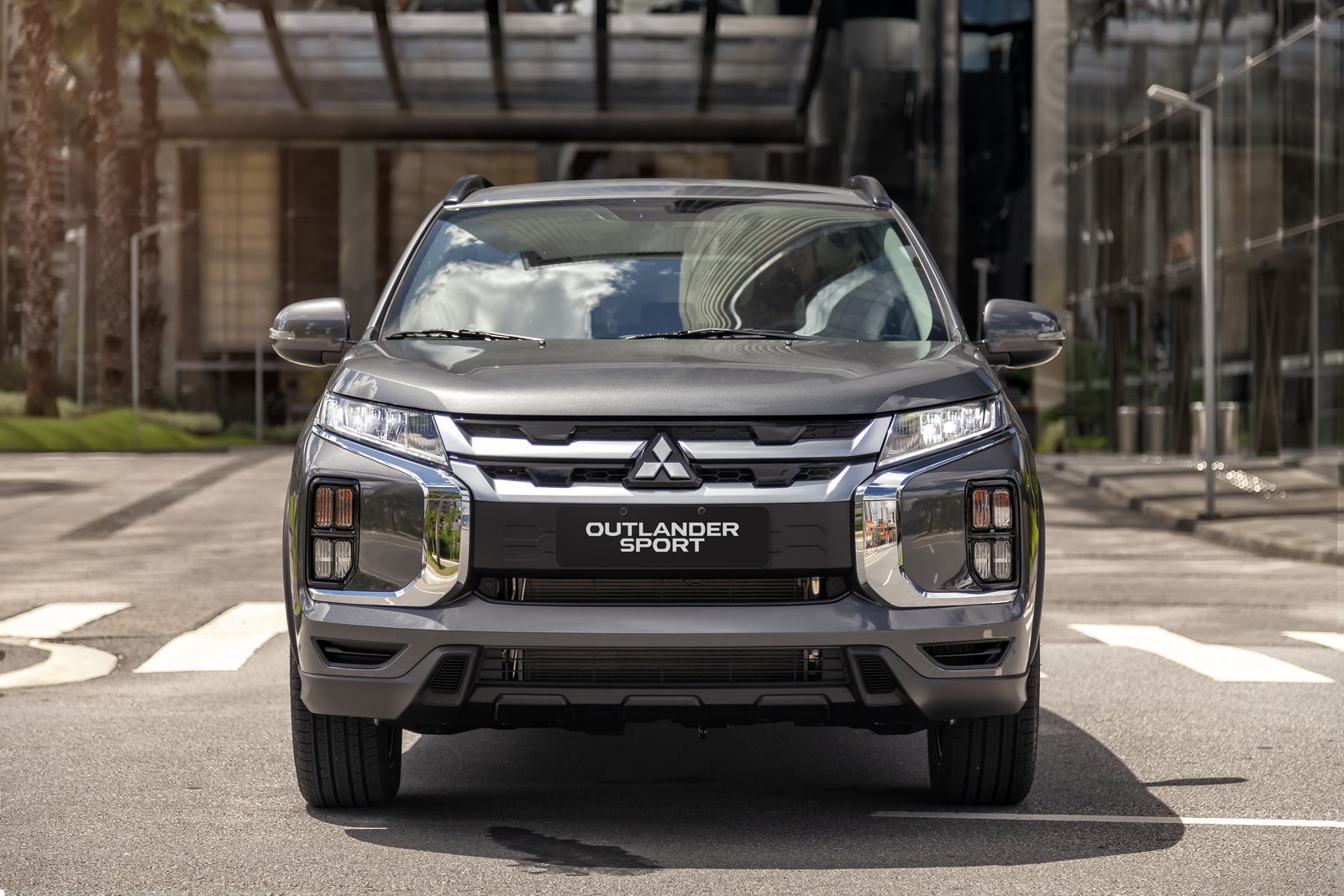 MITSUBISHI OUTLANDER SPORT, foto 3