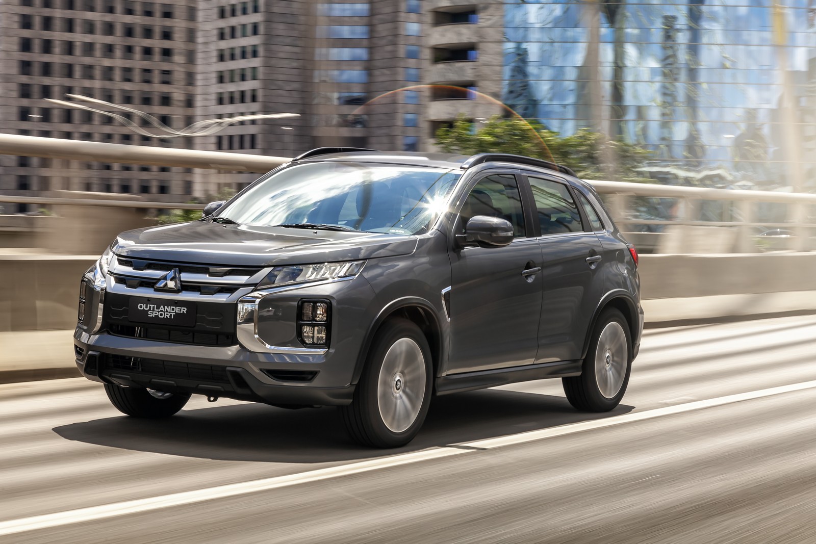 MITSUBISHI OUTLANDER SPORT, foto 4