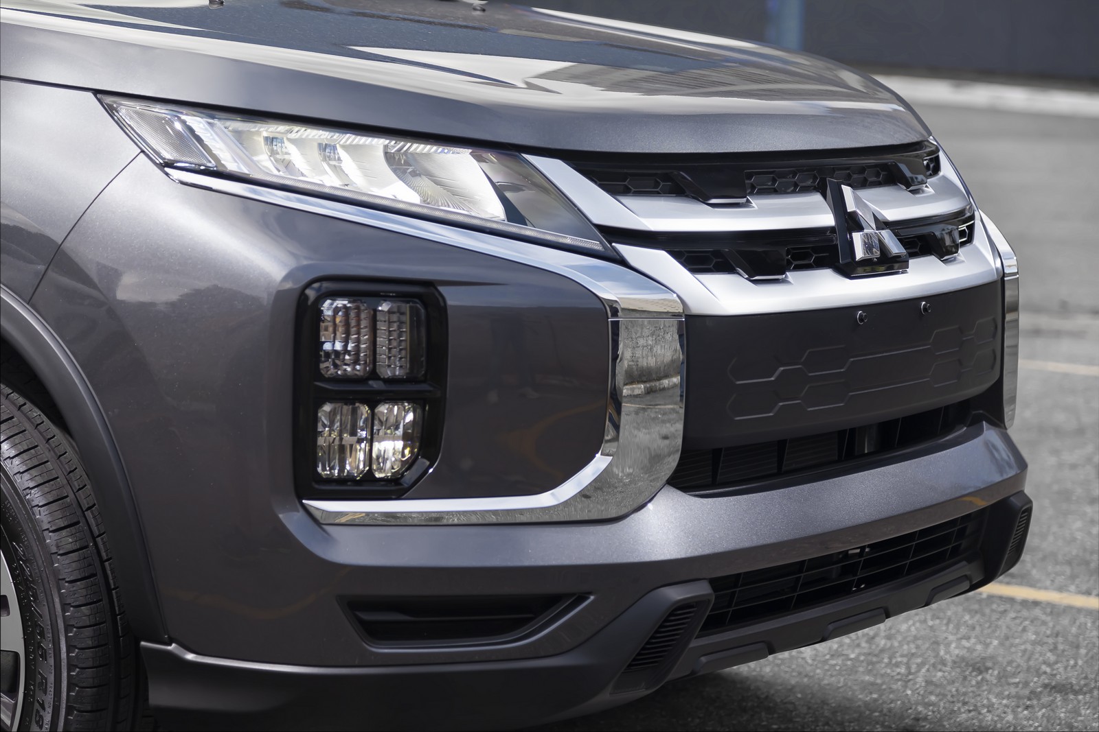 MITSUBISHI OUTLANDER SPORT, foto 11