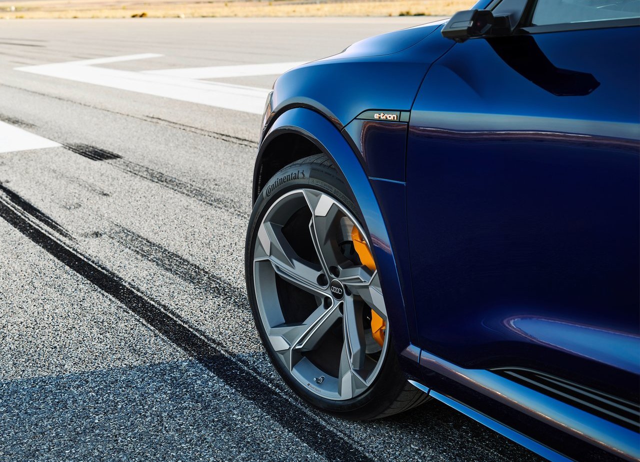 2021 - AUDI E-TRON S, foto 52