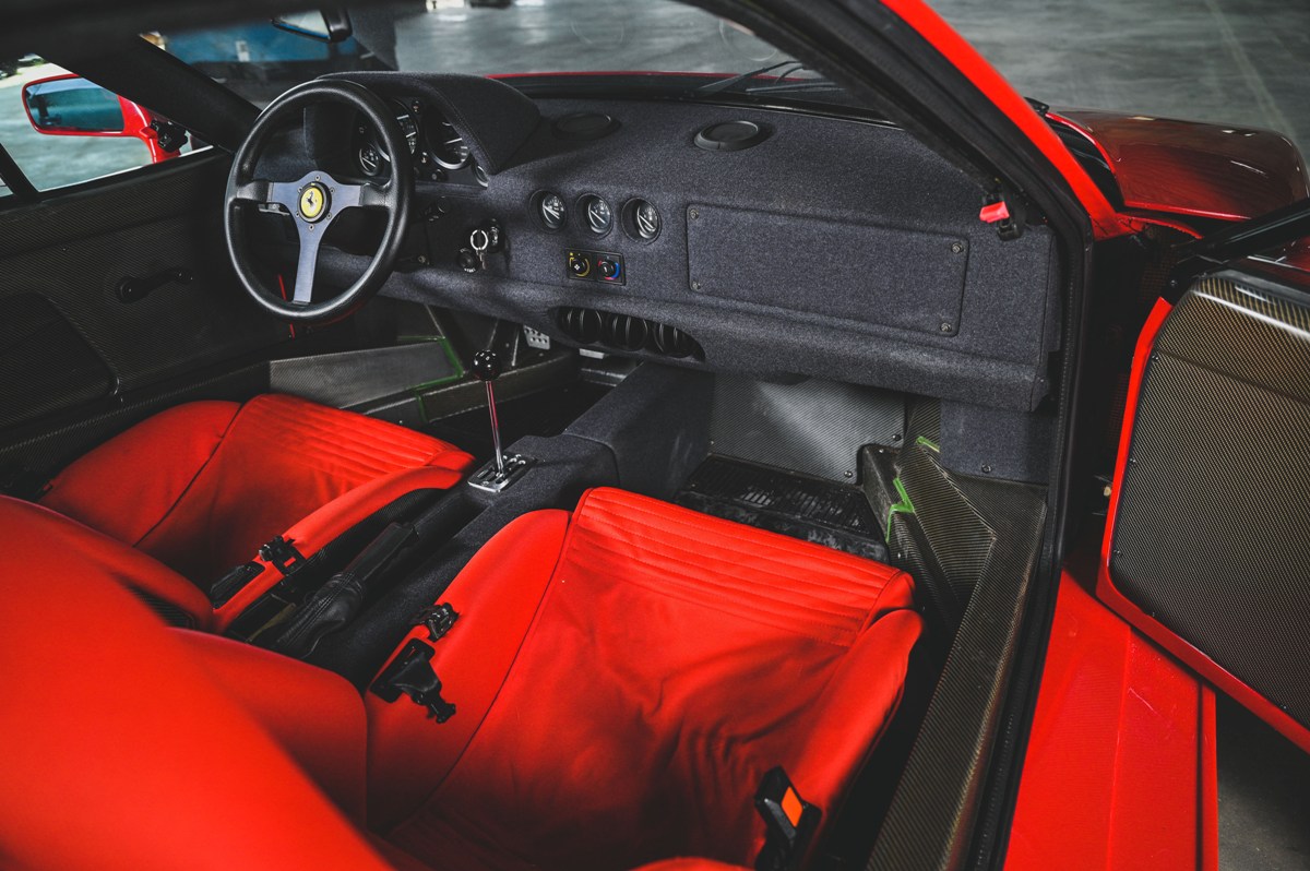 FERRARI F40 US VERSION, foto 18