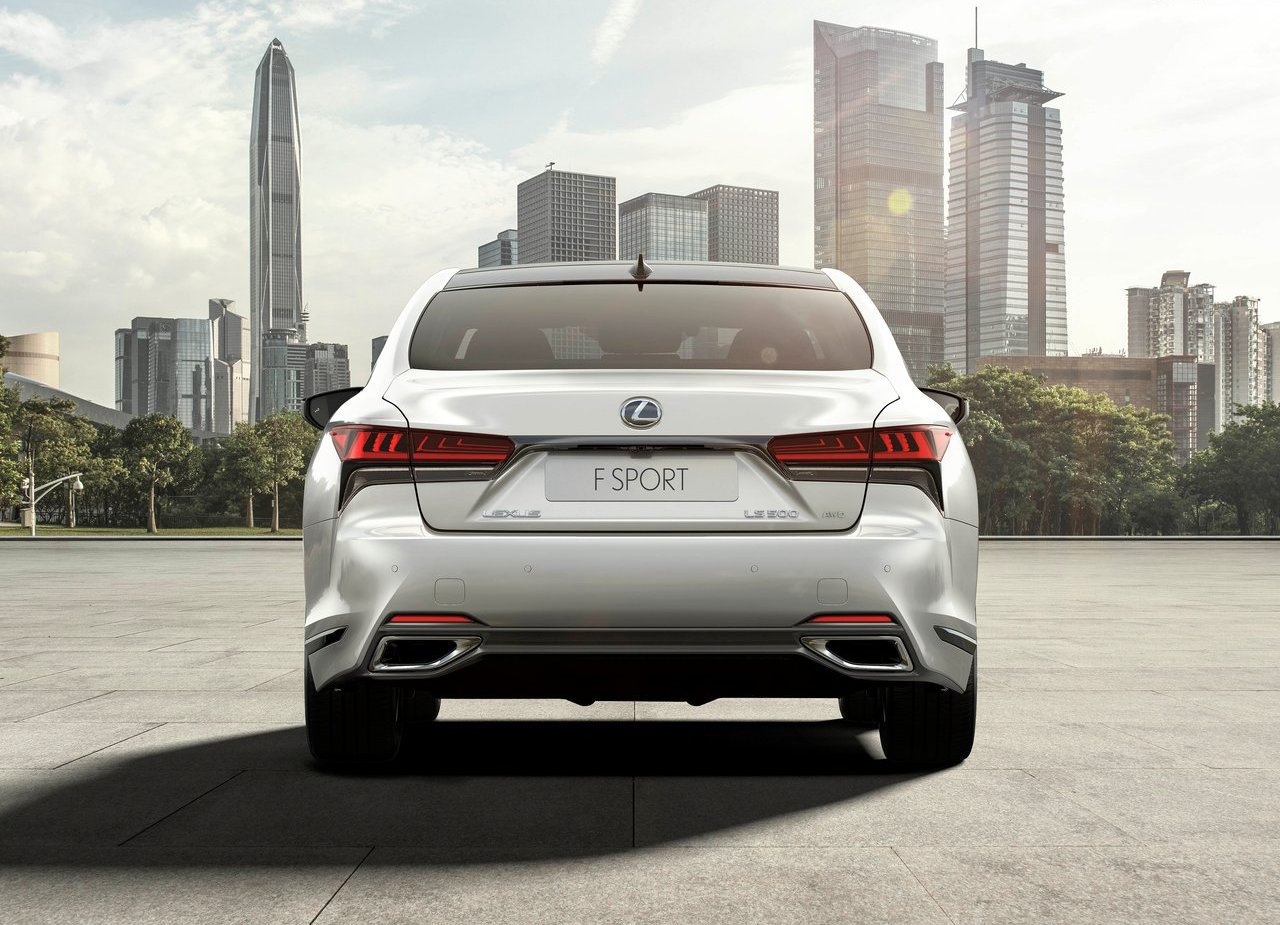 2021 - LEXUS LS, foto 14