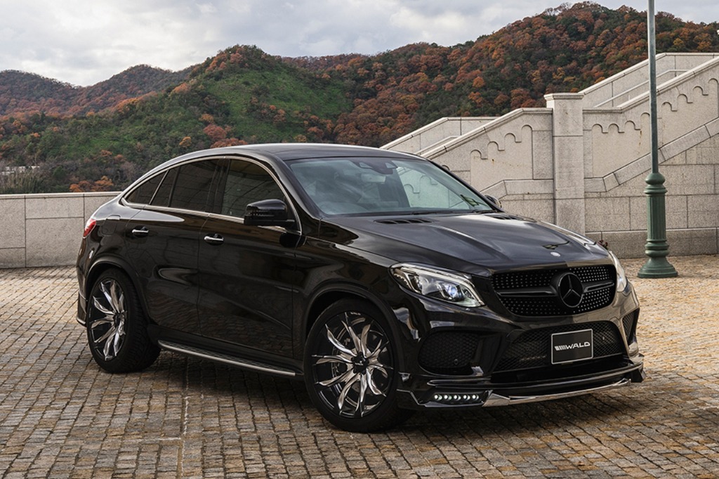 2020 - MERCEDES-BENZ GLE COUPE BLACK BISON BY WALD, foto 4