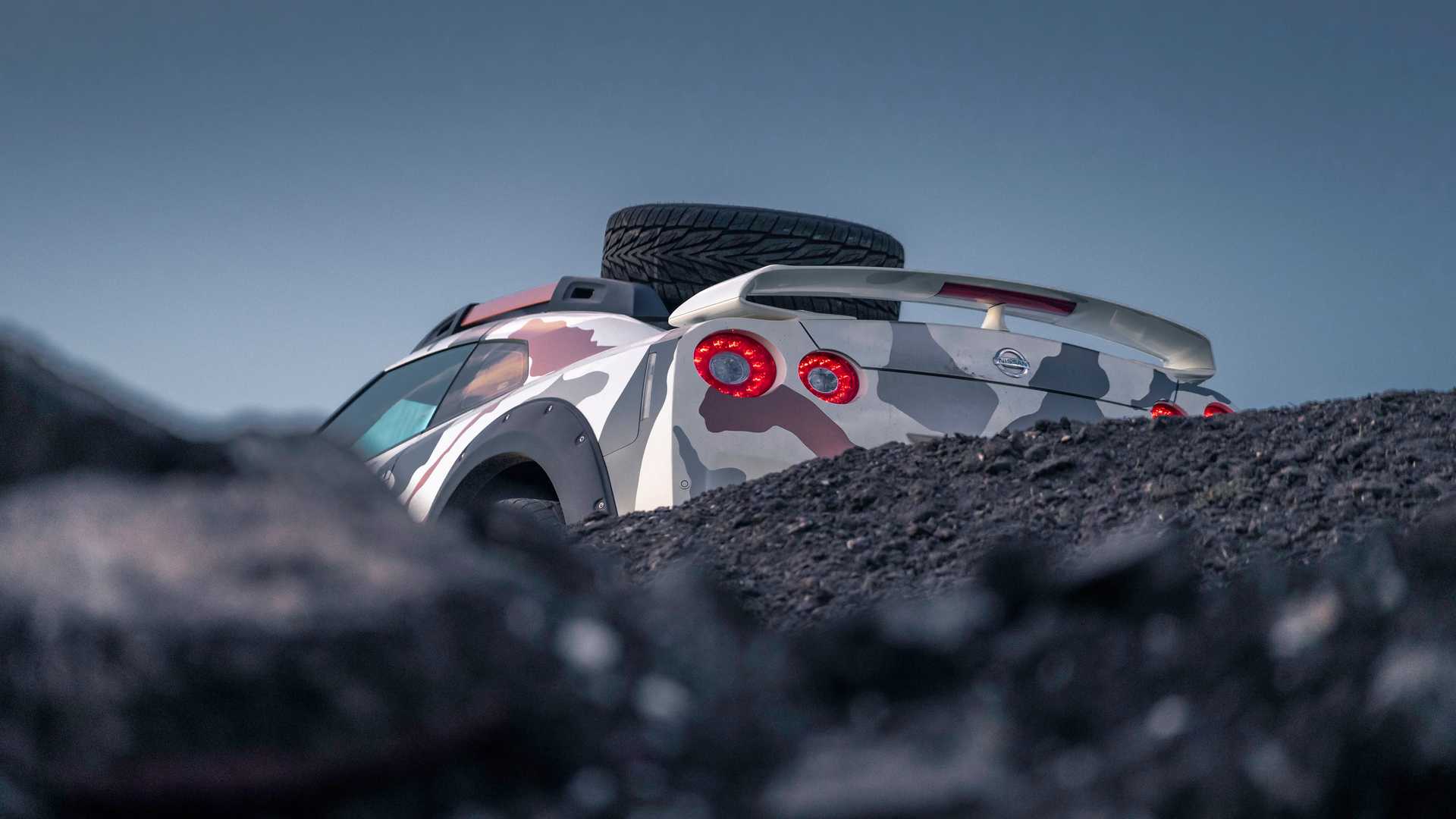 2020 - NISSAN GT-R OFF-ROAD GODZILLA 2.0, foto 19