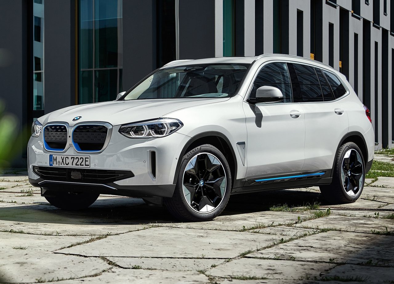2021 - BMW iX3, foto 1