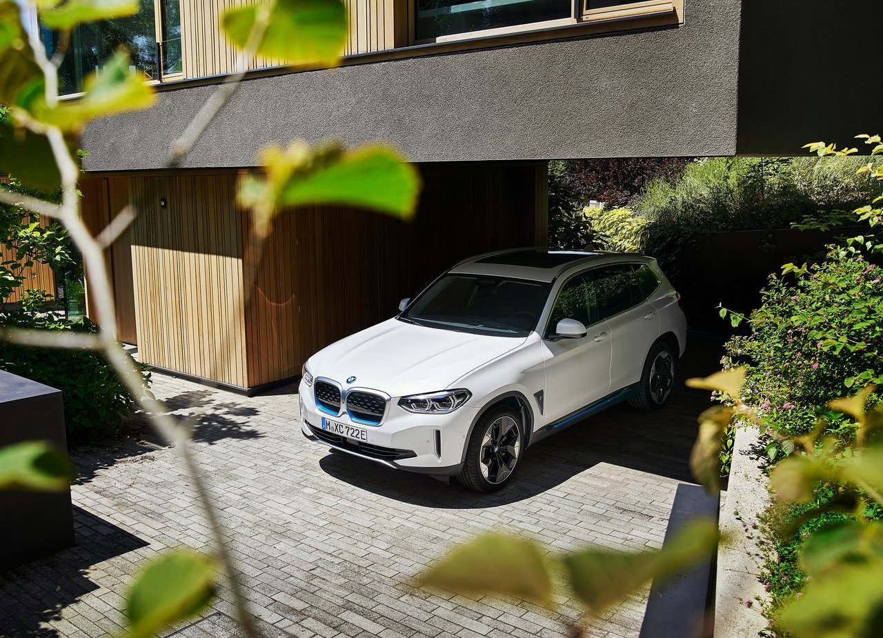 2021 - BMW iX3, foto 7