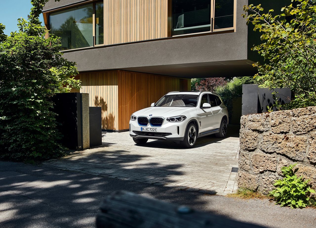 2021 - BMW iX3, foto 9