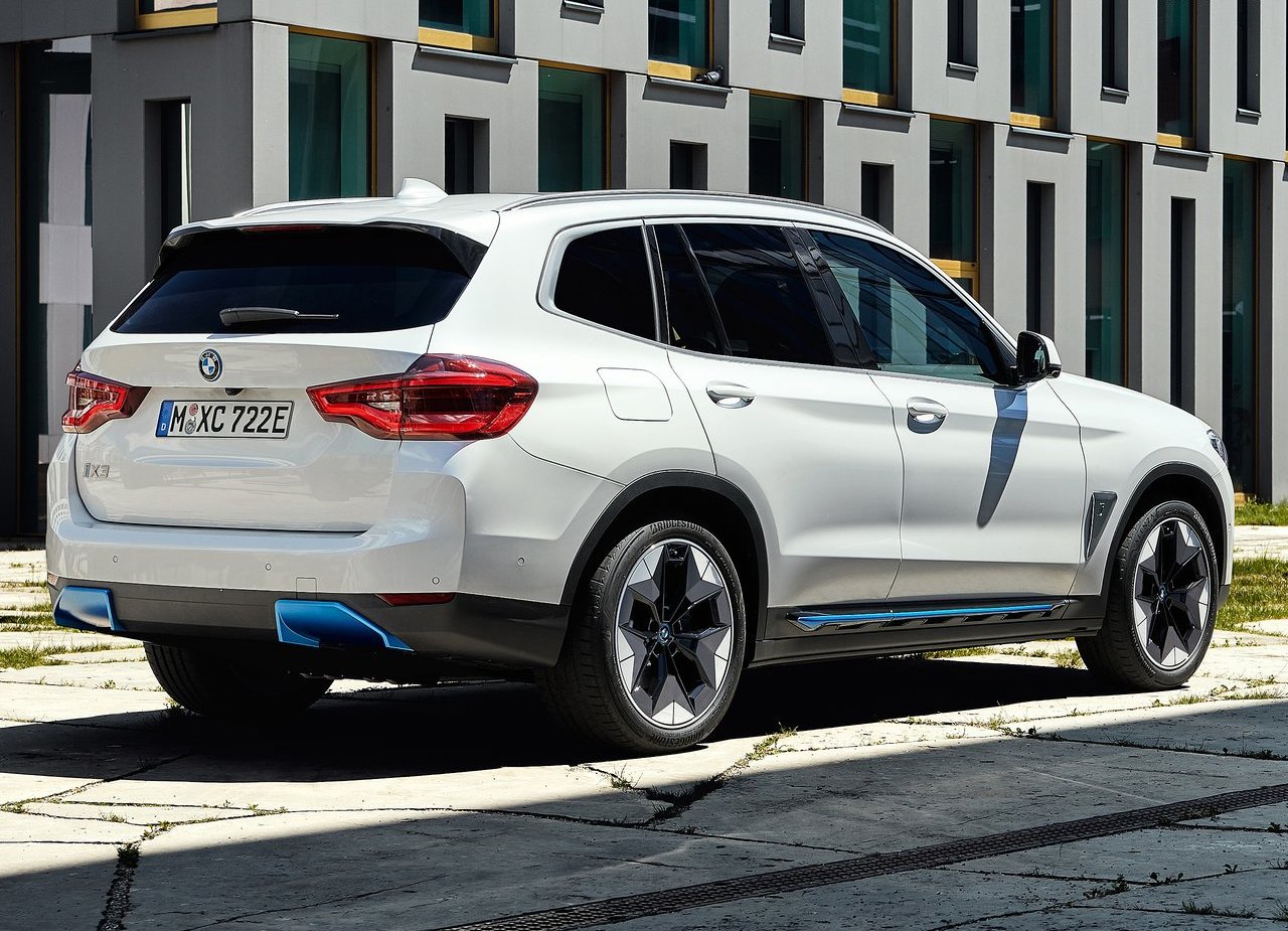 2021 - BMW iX3, foto 26